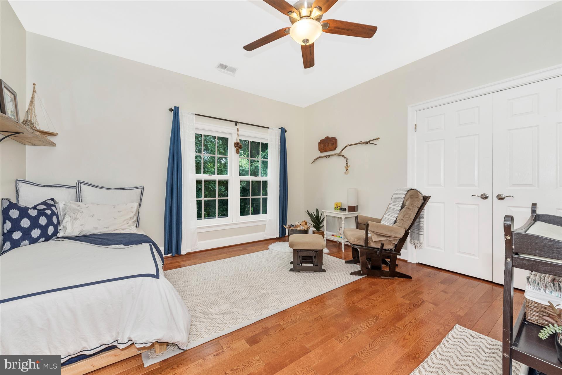 GREENHILLS FARM - Residential