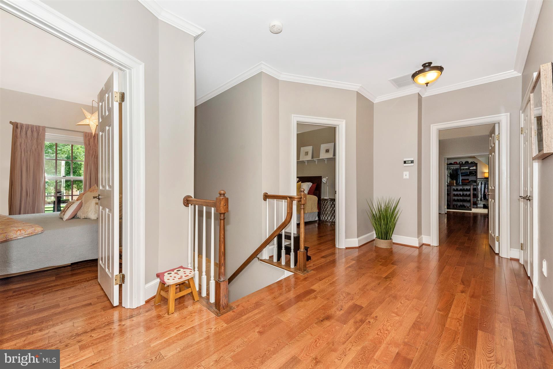 GREENHILLS FARM - Residential