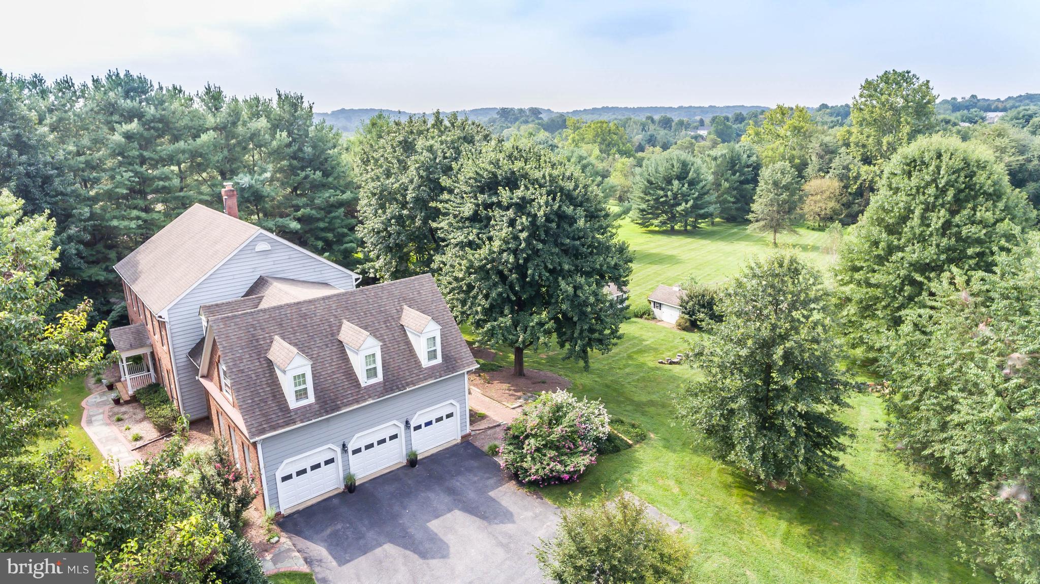 GREENHILLS FARM - Residential