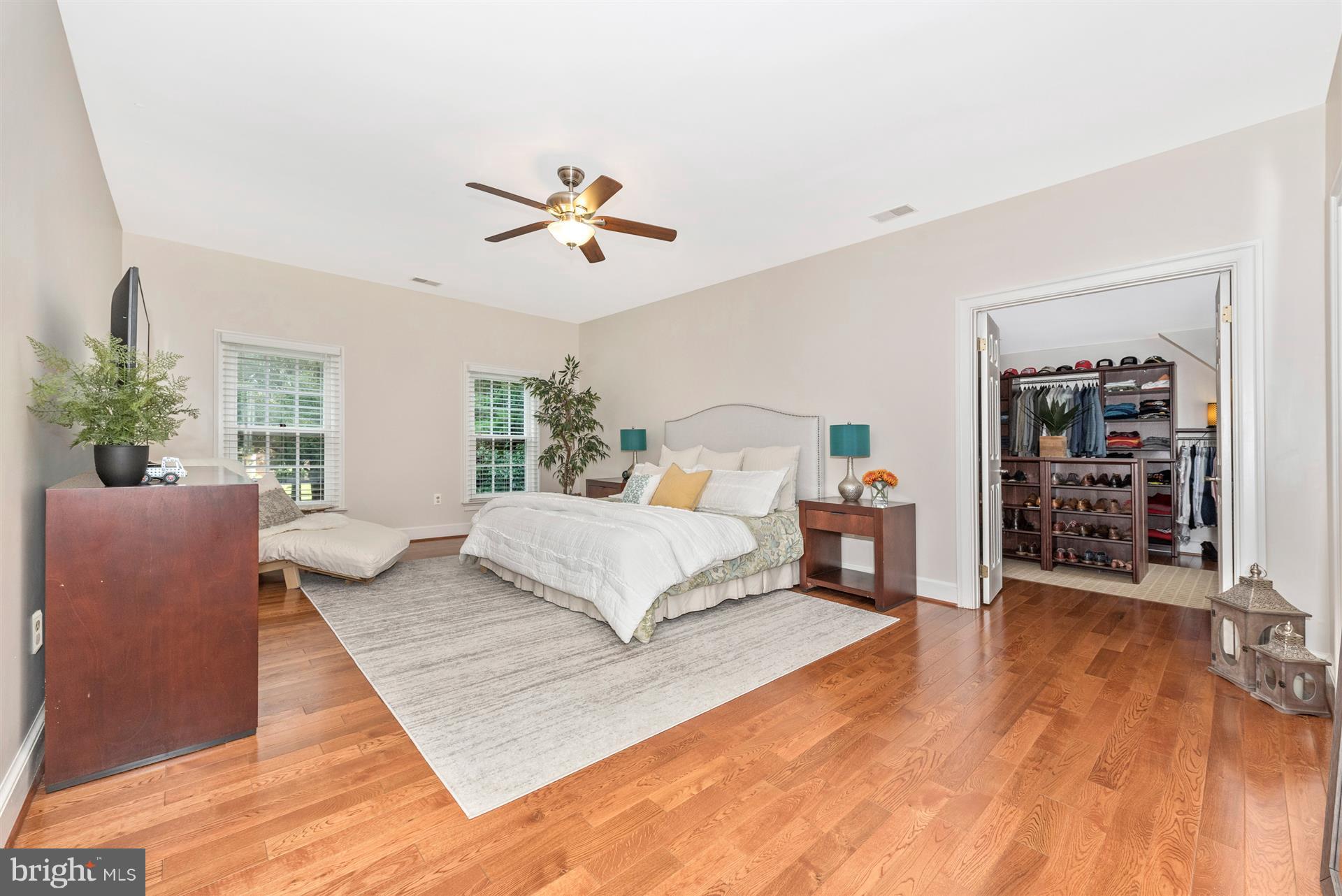 GREENHILLS FARM - Residential