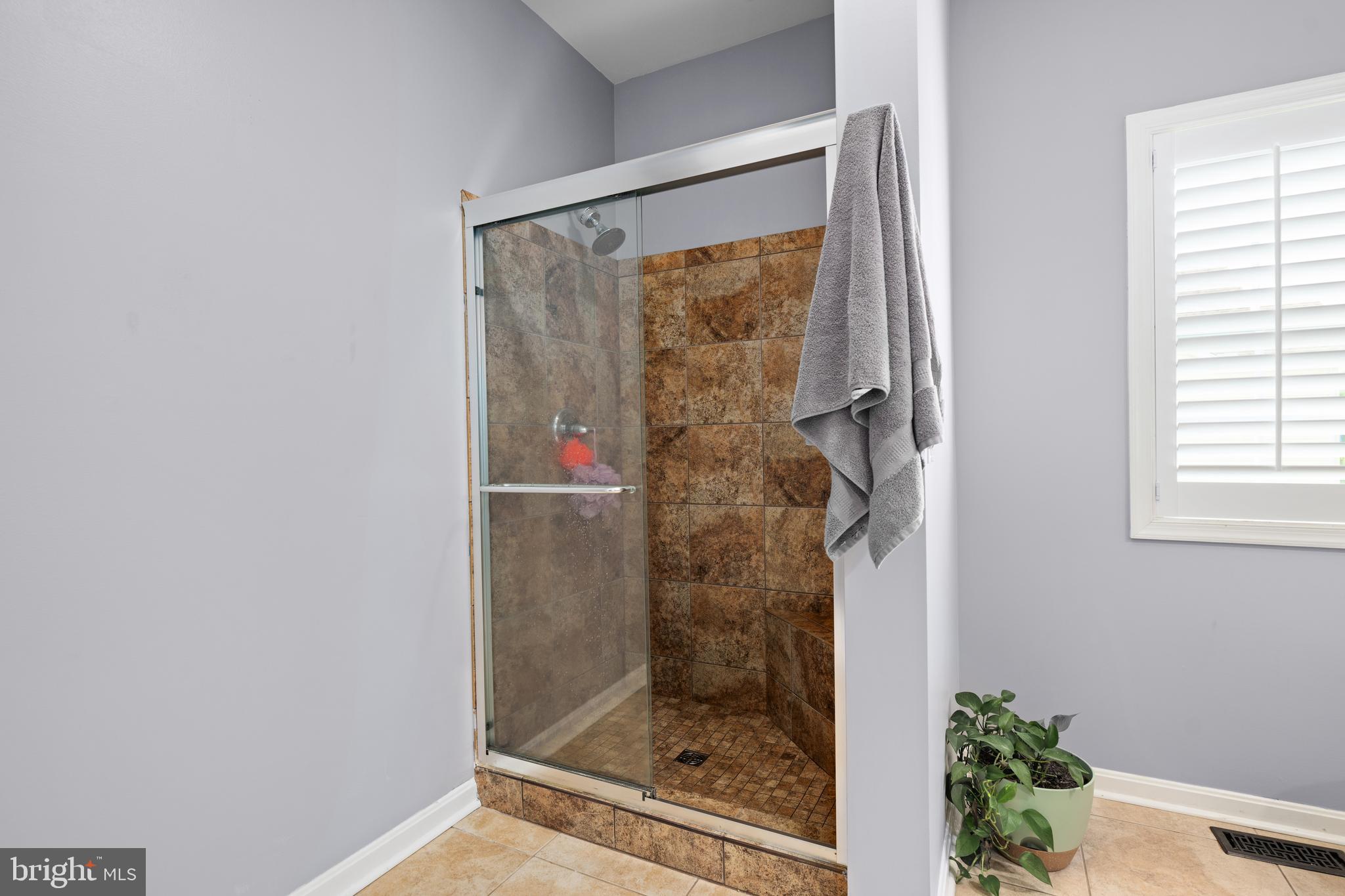 RIVER ROCK RUN - Residential