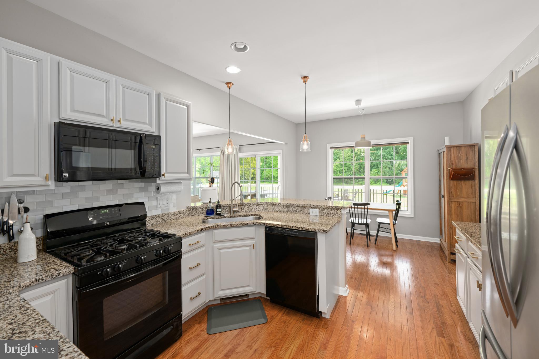 RIVER ROCK RUN - Residential