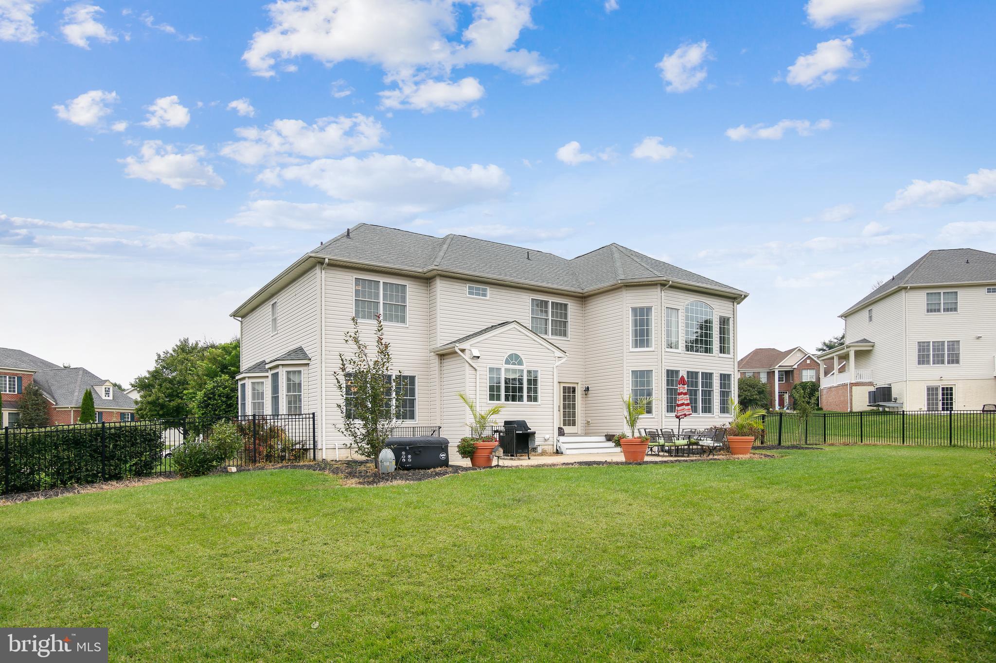 HARFORD GREEN - Residential