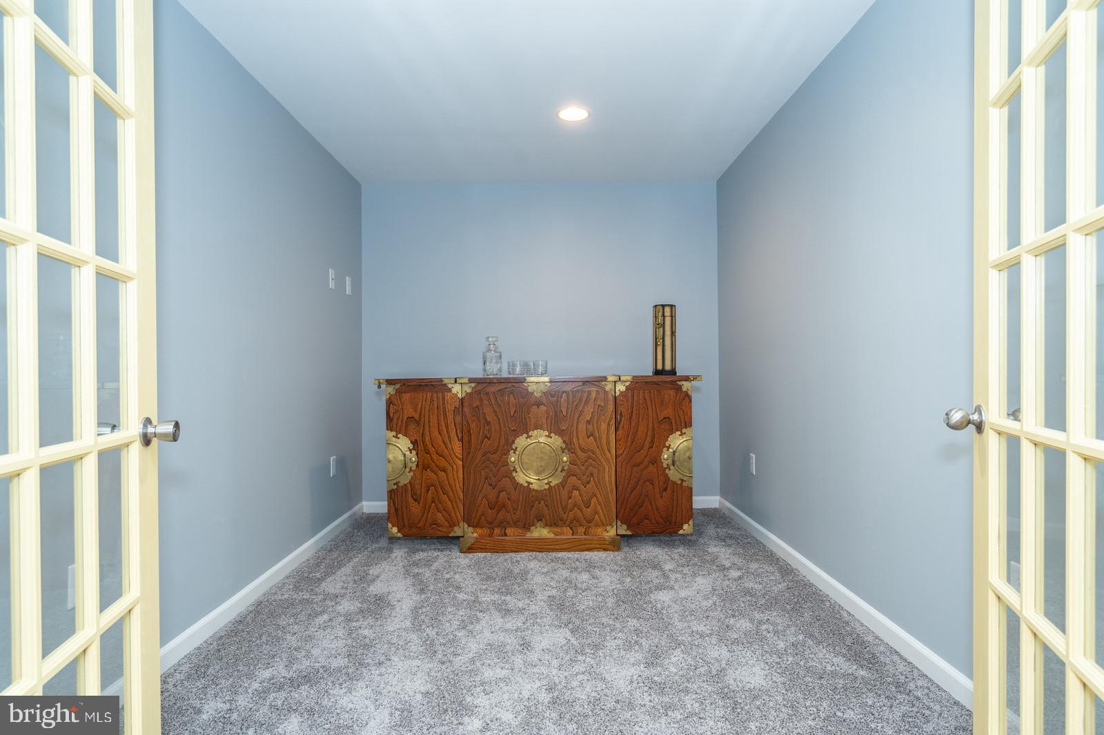 LORTON TOWN CNTR LANDBAY - Residential