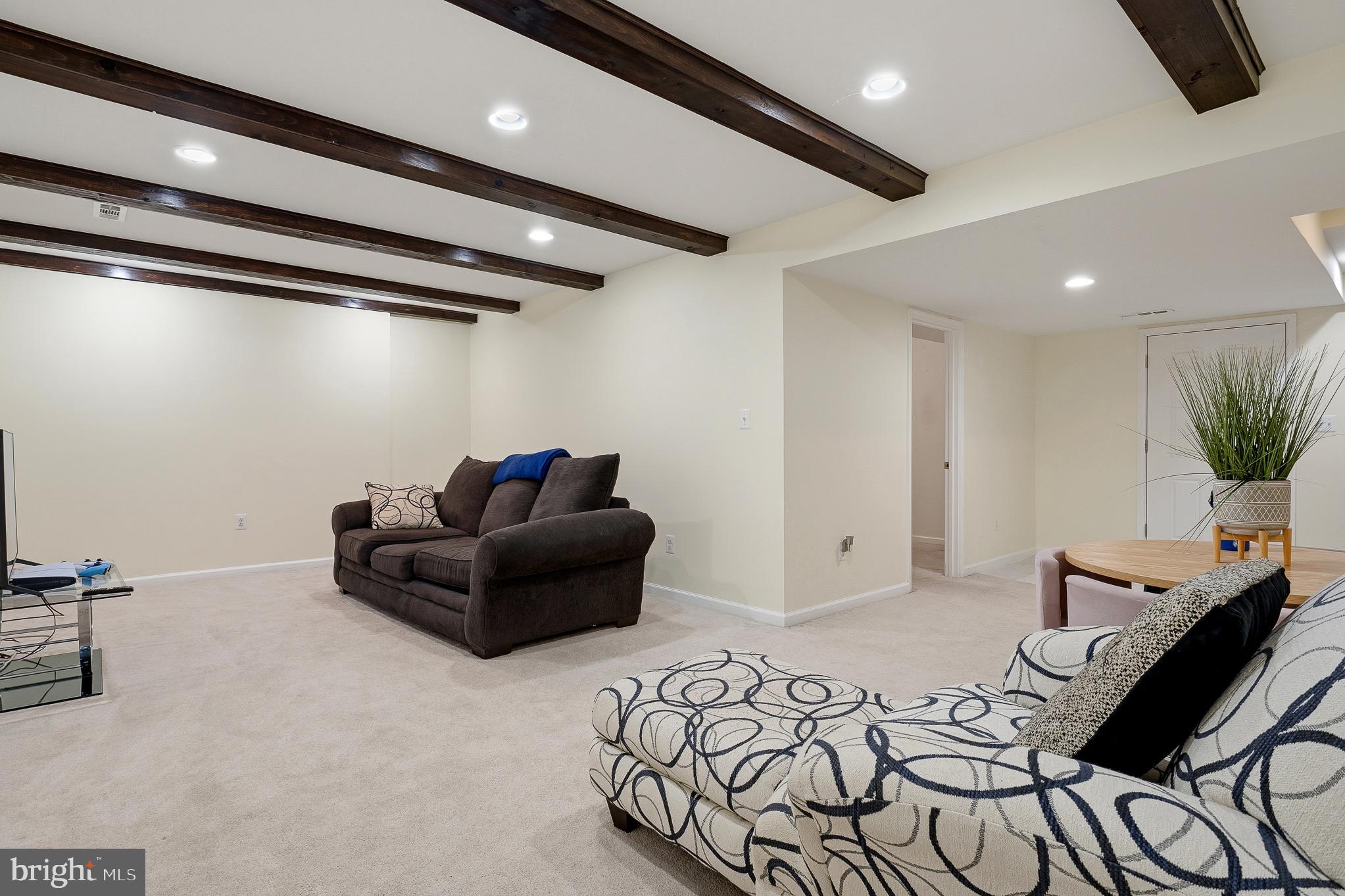 FLOWER VALLEY - Residential