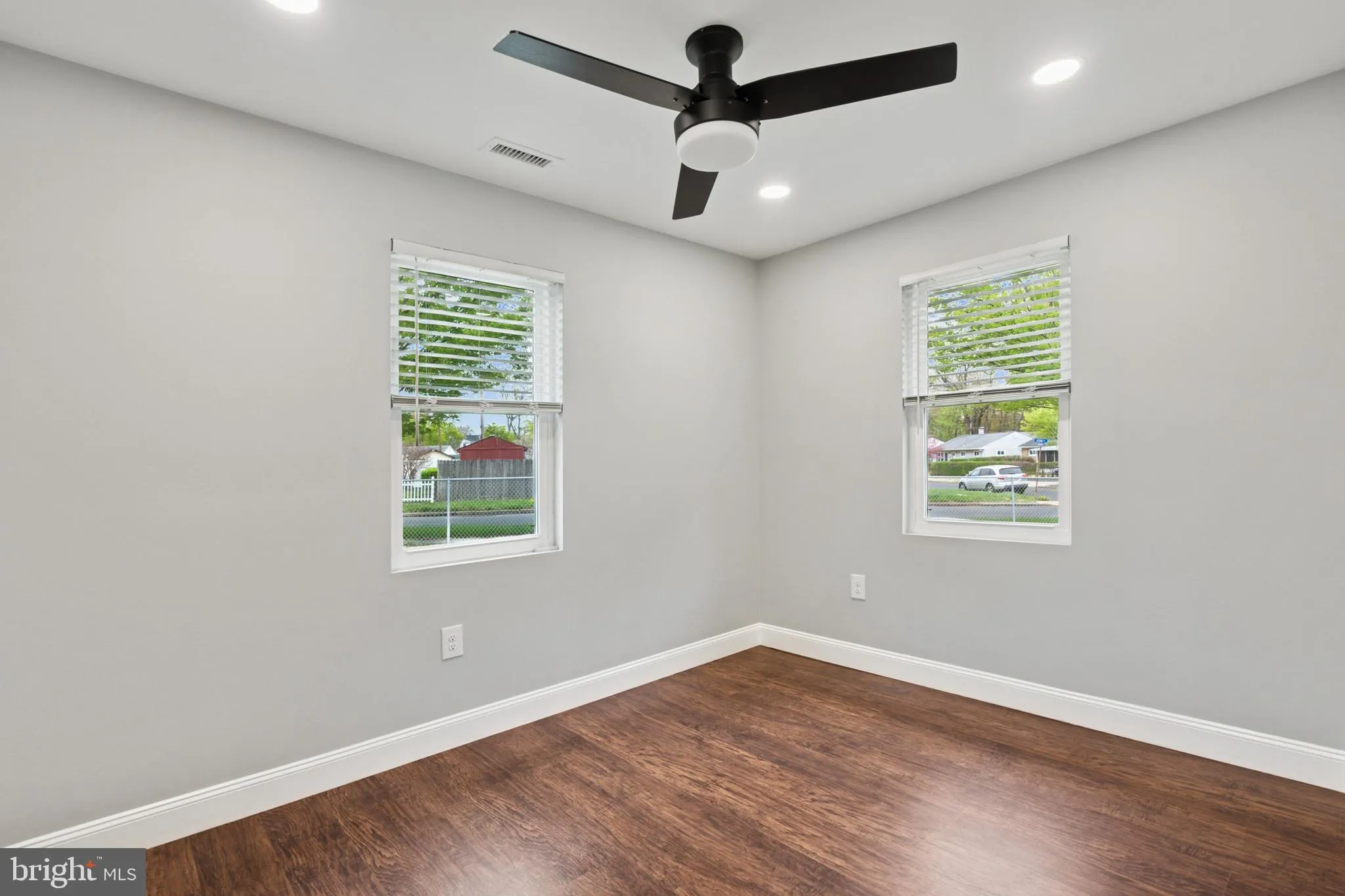 Croydon, Pennsylvania 19021, United States, 3 Bedrooms Bedrooms, ,1 BathroomBathrooms,Residential,Contingent,113705