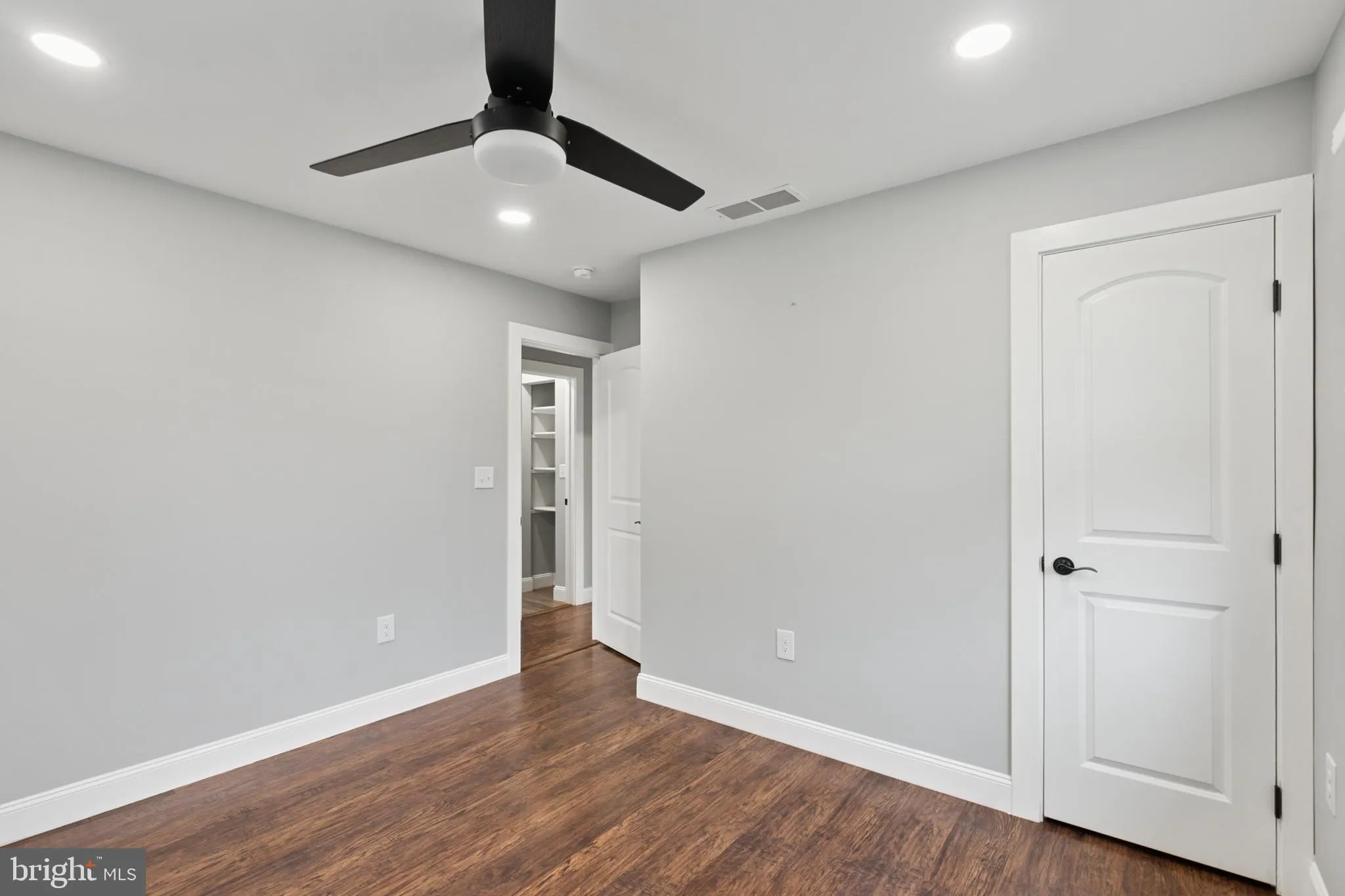 Croydon, Pennsylvania 19021, United States, 3 Bedrooms Bedrooms, ,1 BathroomBathrooms,Residential,Contingent,113705