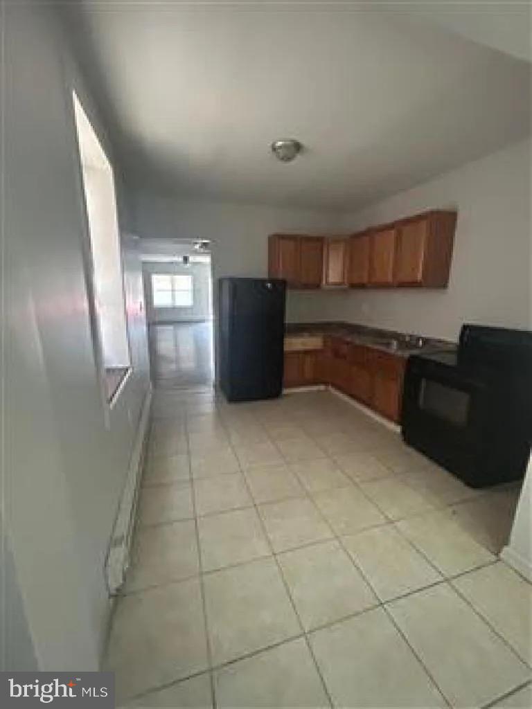 KENSINGTON - Residential Lease