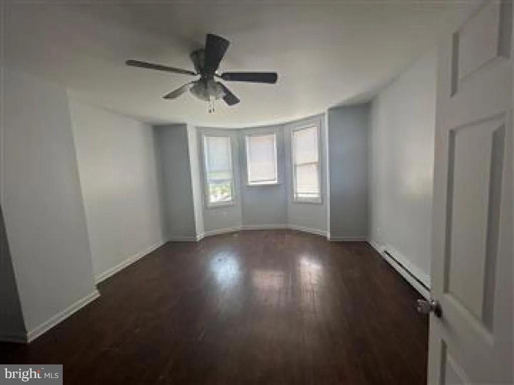 KENSINGTON - Residential Lease