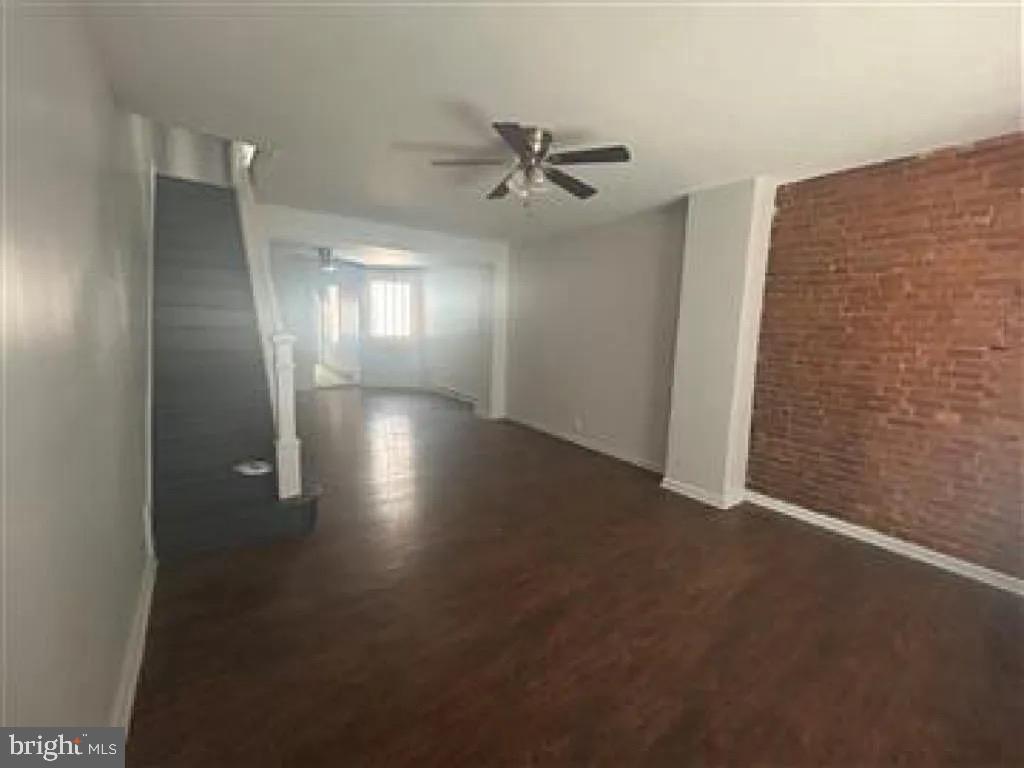 KENSINGTON - Residential Lease