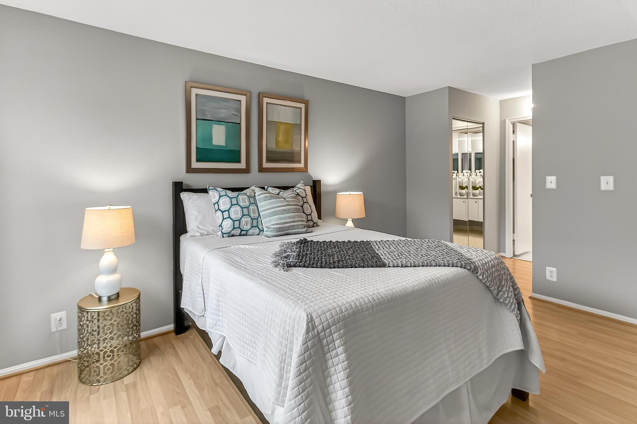 ASTORIA CONDOMINIUM - Residential