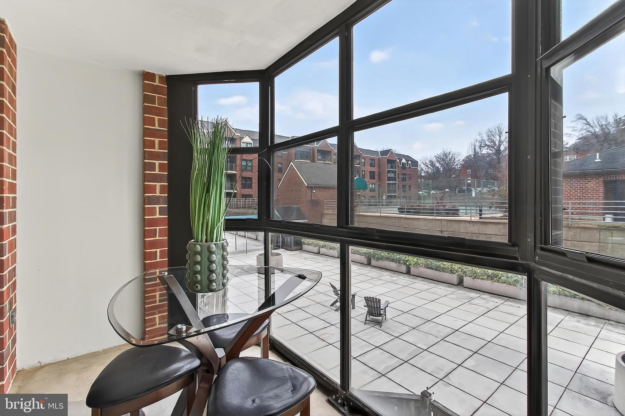 ASTORIA CONDOMINIUM - Residential