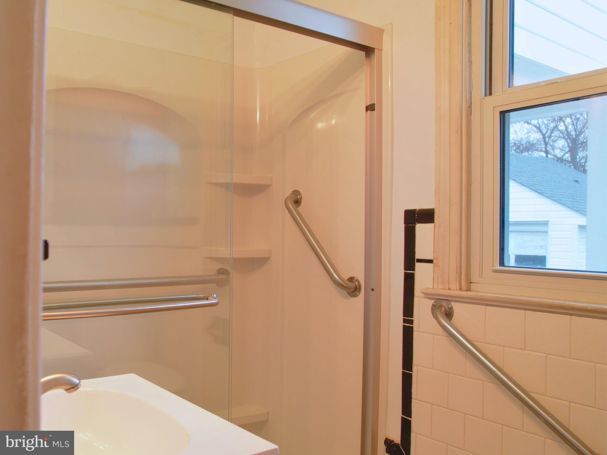 FAIRVIEW - Residential