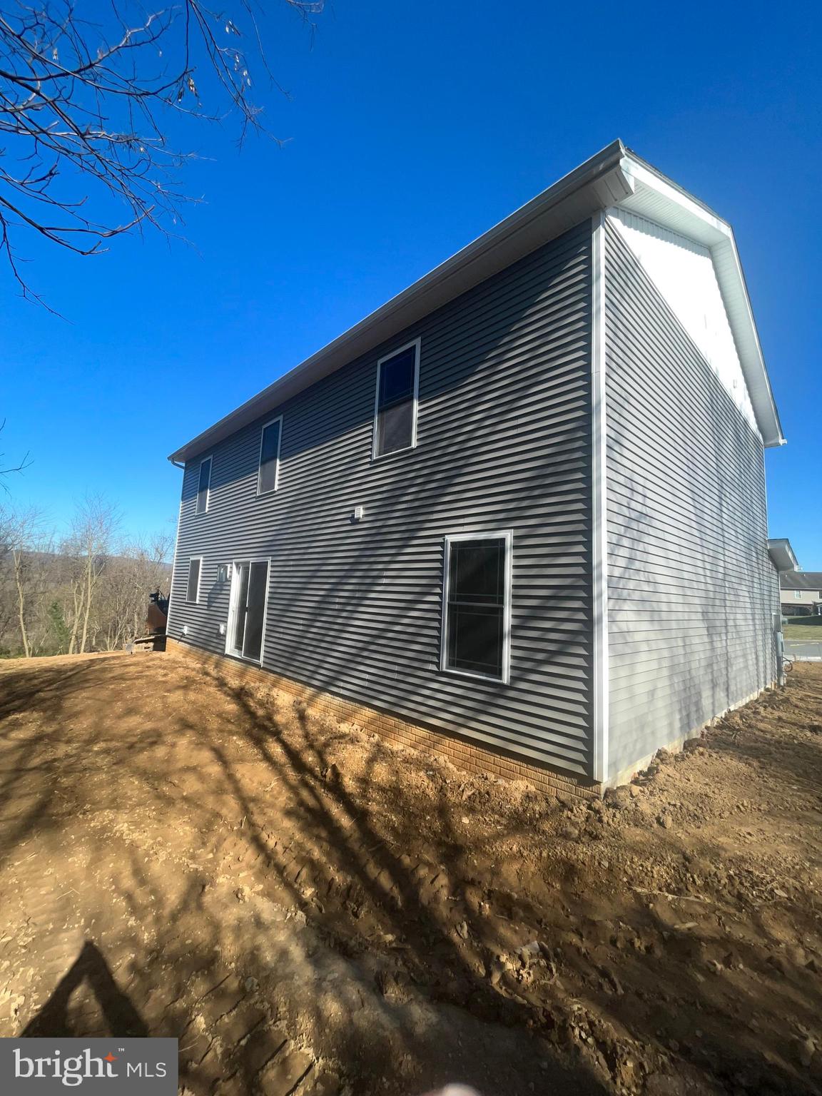 WALNUT KNOLLS - Residential