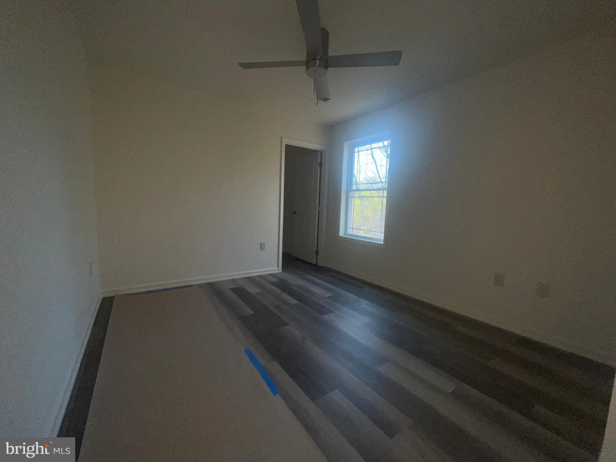 WALNUT KNOLLS - Residential