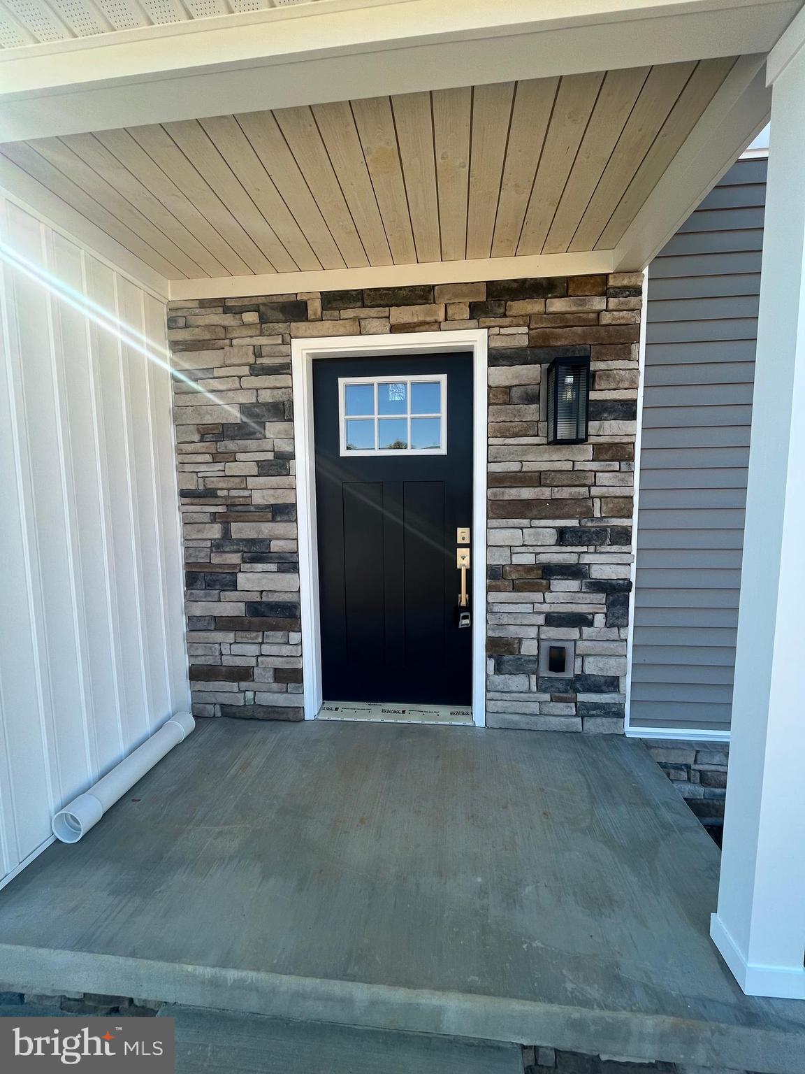 WALNUT KNOLLS - Residential