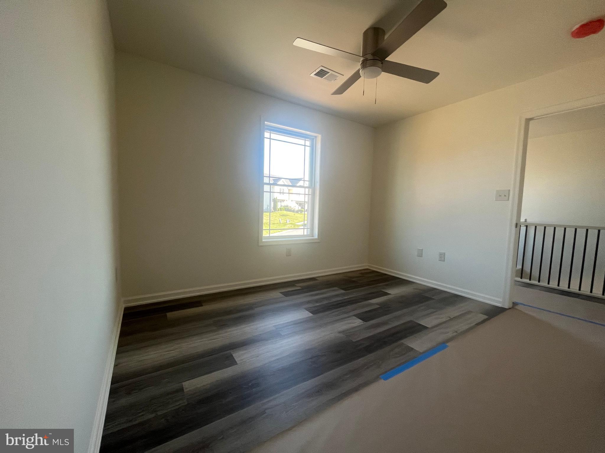 WALNUT KNOLLS - Residential