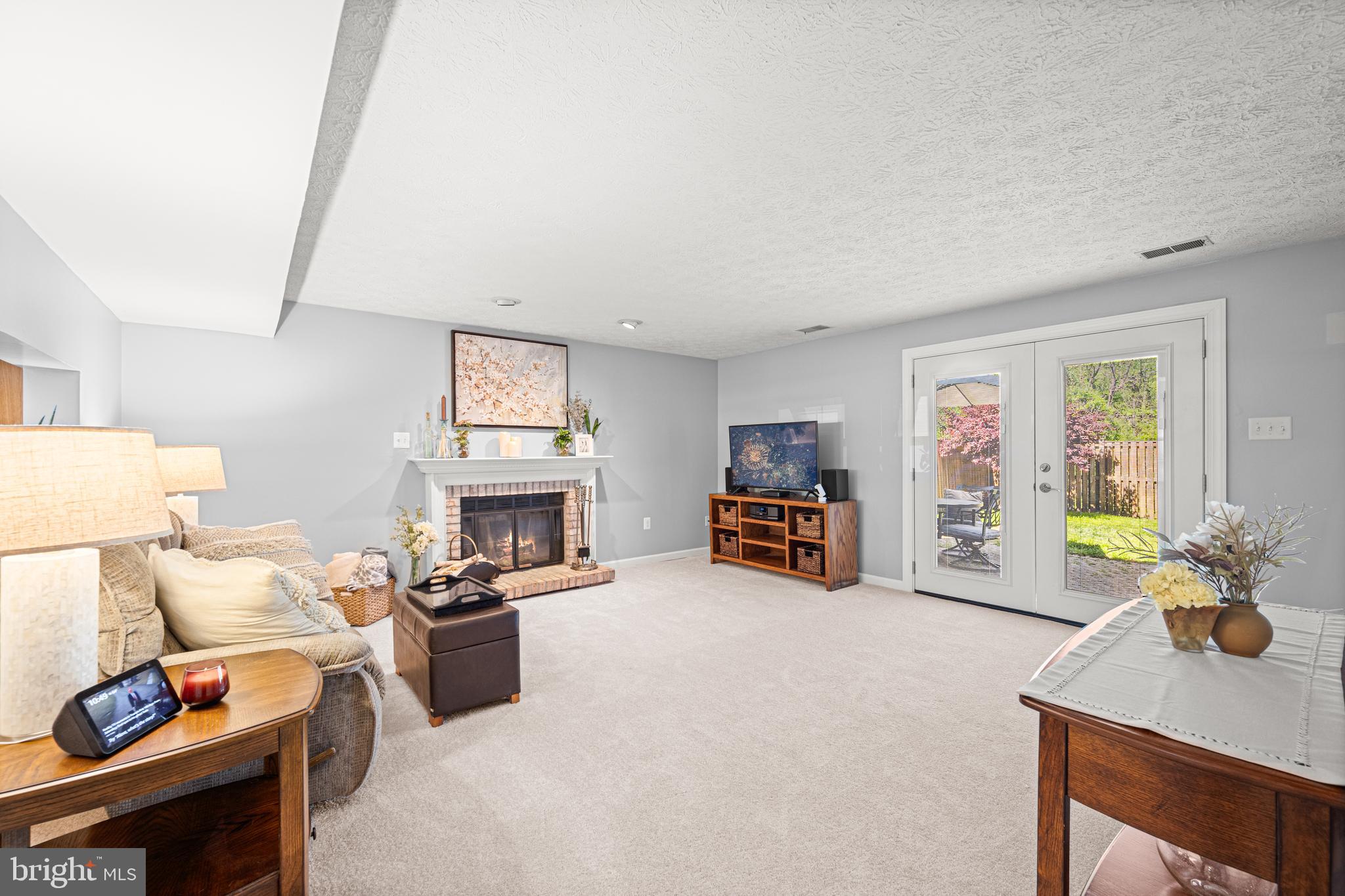 LEISHEAR VILLAGE - Residential