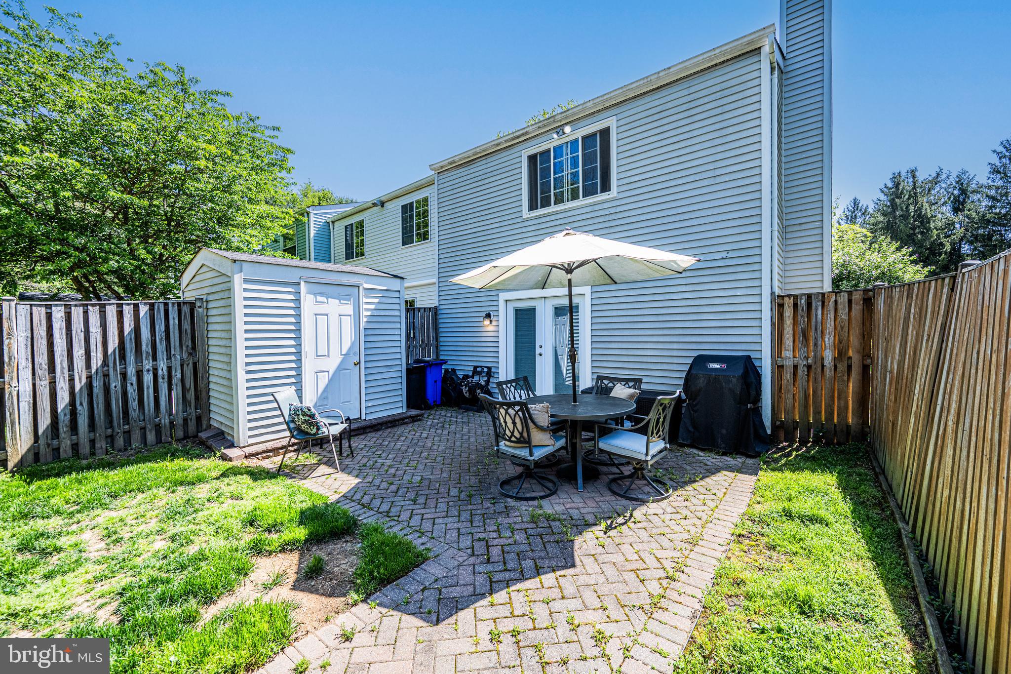 LEISHEAR VILLAGE - Residential