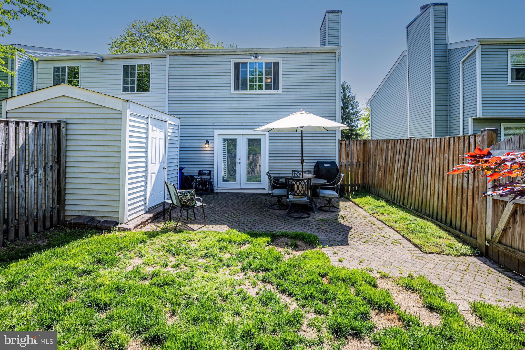 LEISHEAR VILLAGE - Residential