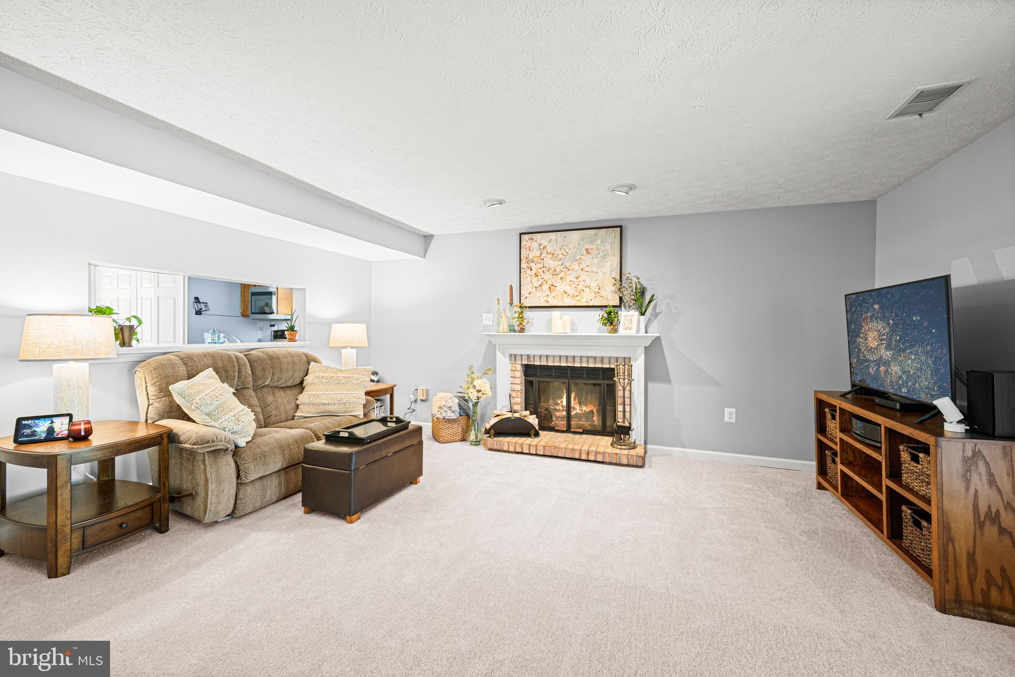 LEISHEAR VILLAGE - Residential