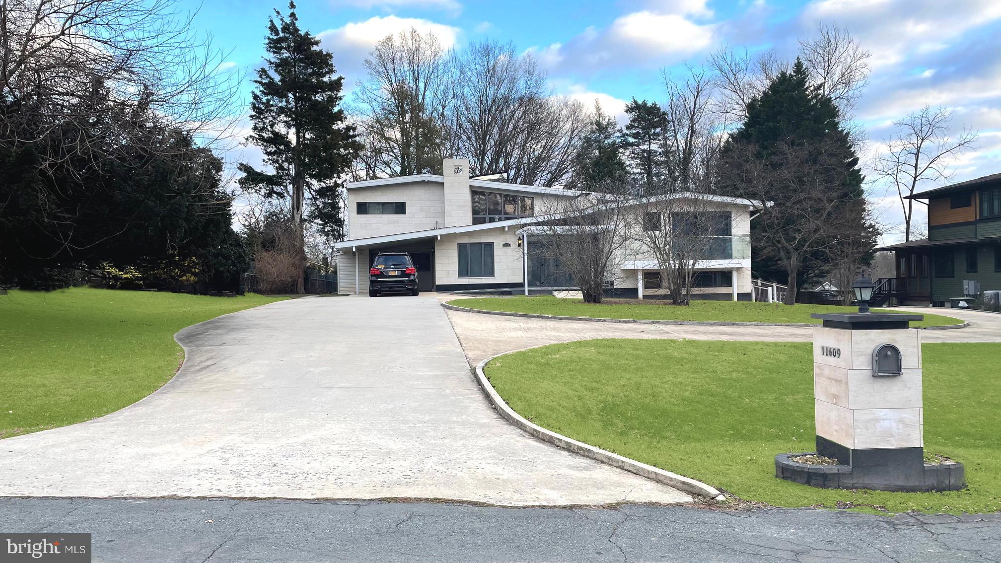 LAKE NORMANDY ESTATES - Residential