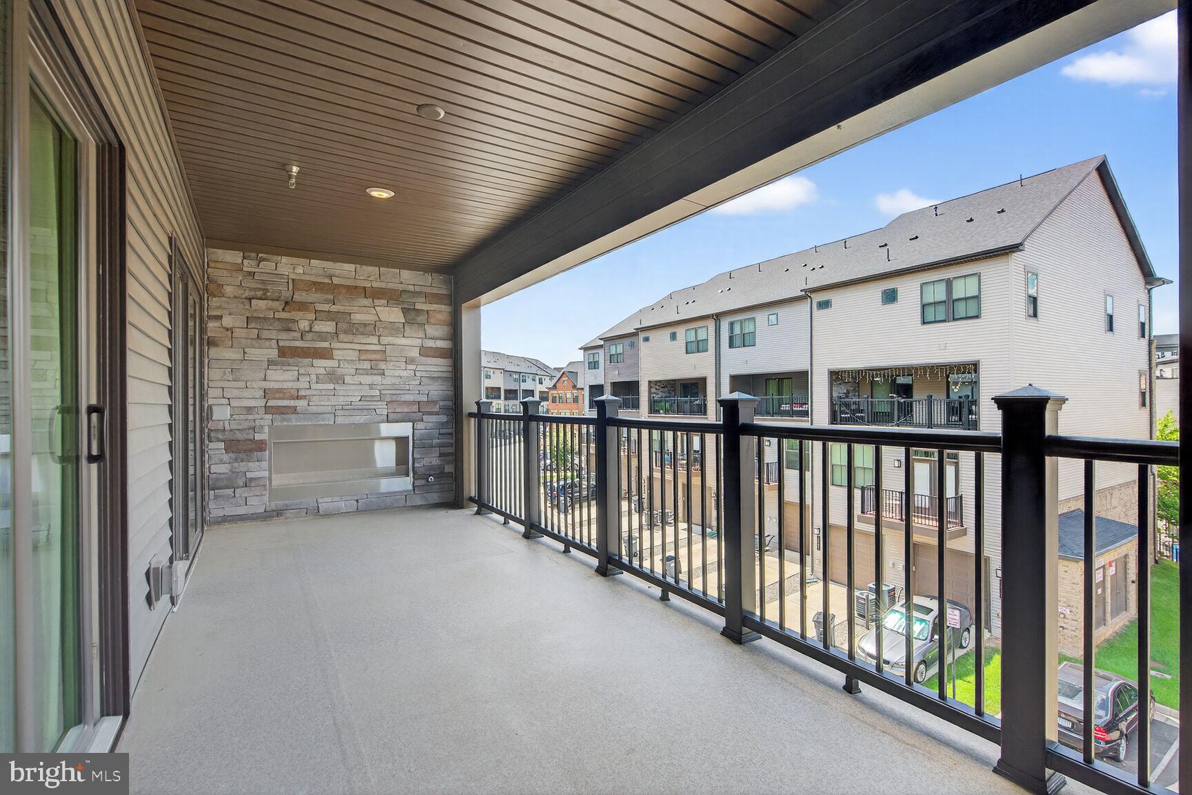 WATERVIEW AT WOODLAND PARK - Residential Lease