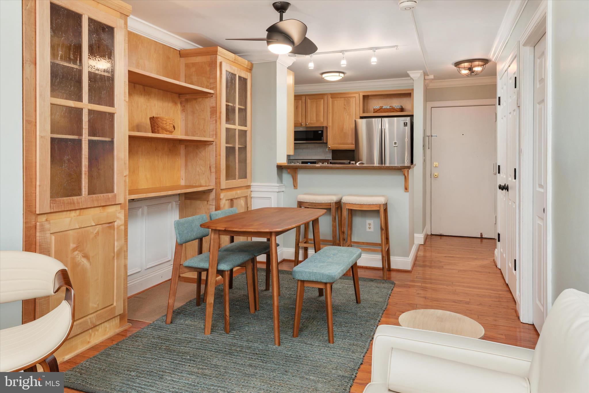 NEWPORT CONDOMINIUMS - Residential