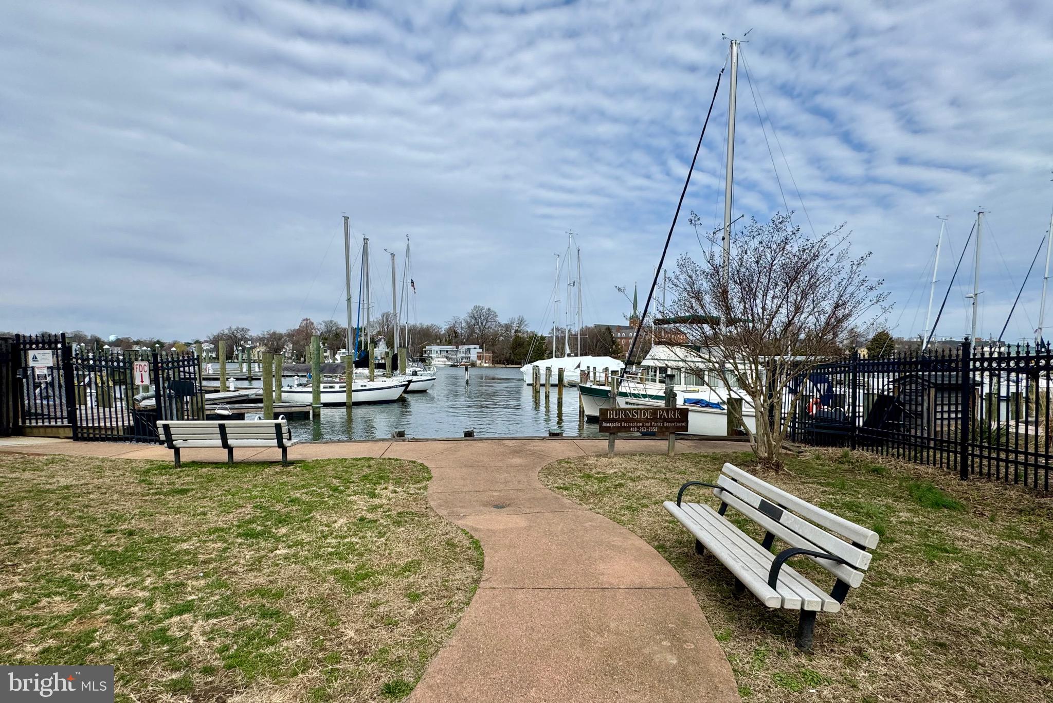 NEWPORT CONDOMINIUMS - Residential