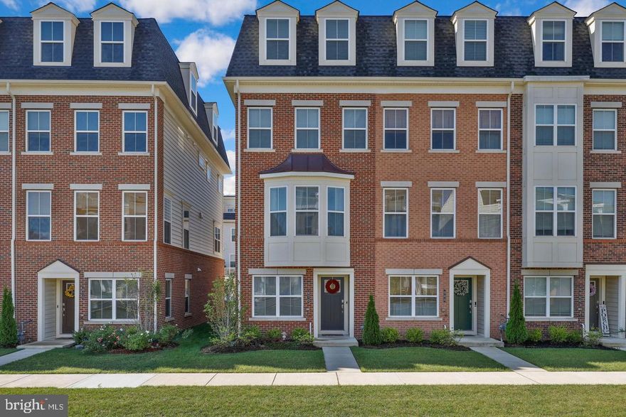 This spacious 3-bedroom, 2.5-bath townhome is located in the desirable East Church neighborhood of Frederick. With over 2,100 square feet of living space, it has plenty of room for everyone to spread out and relax.
The first floor features a versatile bonus room that could be used as an at-home office, playroom, or guest bedroom. There is also a half bath, attached garage, and large mudroom.
The second floor is home to the gourmet kitchen, which features stainless steel appliances and granite countertops. The spacious family room opens to a composite deck, perfect for entertaining guests or enjoying a relaxing evening outdoors.
The third level is comprised of the primary bedroom suite, which has its own en-suite bathroom and two closets, one of which is a walk-in. There is also a second bedroom and laundry room on this level.
The top level features the third bedroom, another full bathroom, a sitting area, and a rooftop terrace with stunning views of the neighborhood.
The East Church neighborhood is a great place to call home. It is close to downtown Frederick, major commuter routes, shopping, and dining. The neighborhood also has a community pool and tot lots, making it a great place for families.
This end unit North Facing townhome is move-in ready and has been meticulously maintained. It is the perfect place to start your new chapter in Frederick.