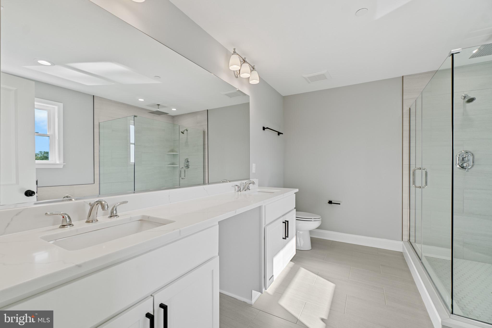 SILVER SANDS - Residential