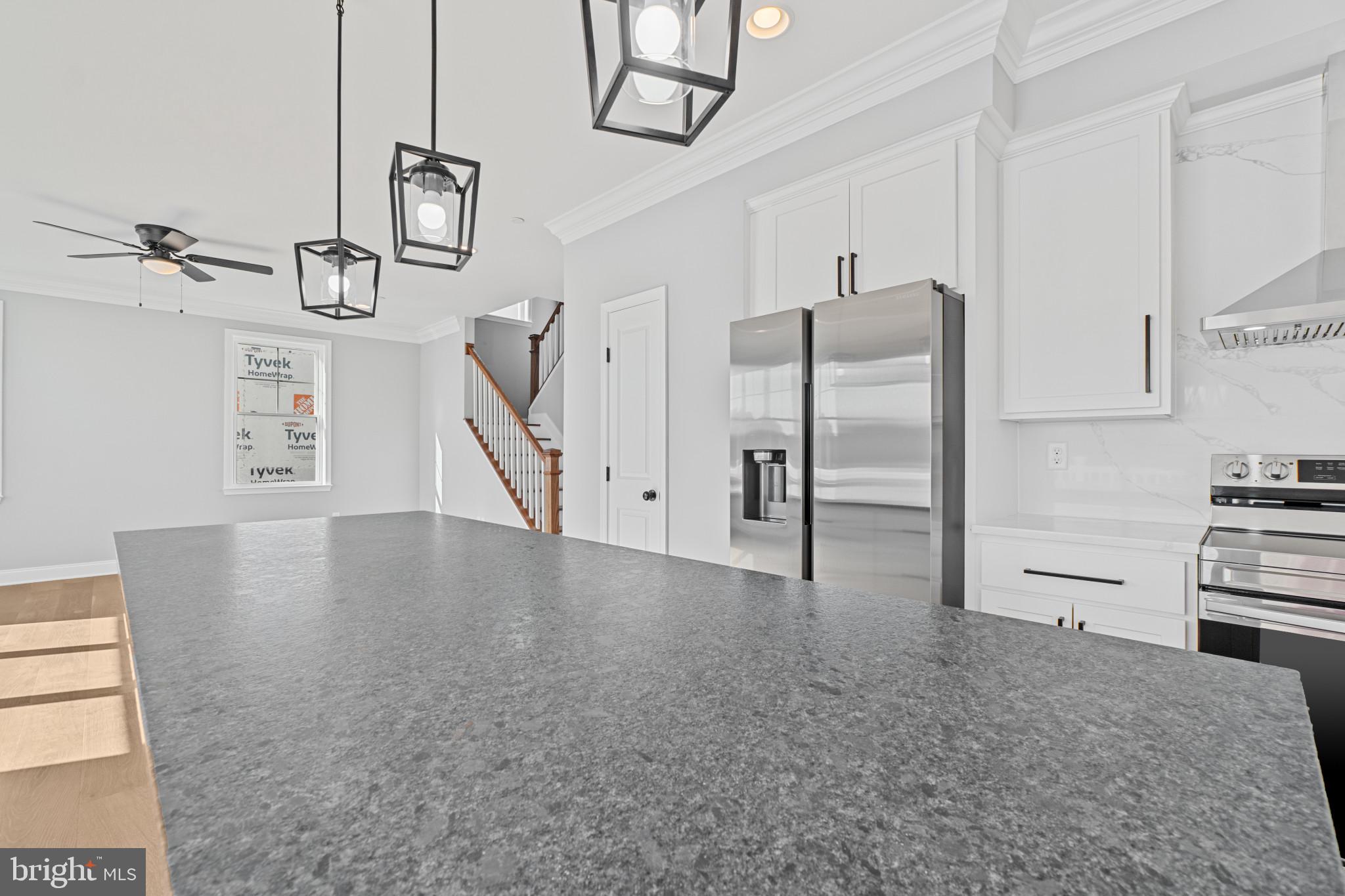 SILVER SANDS - Residential