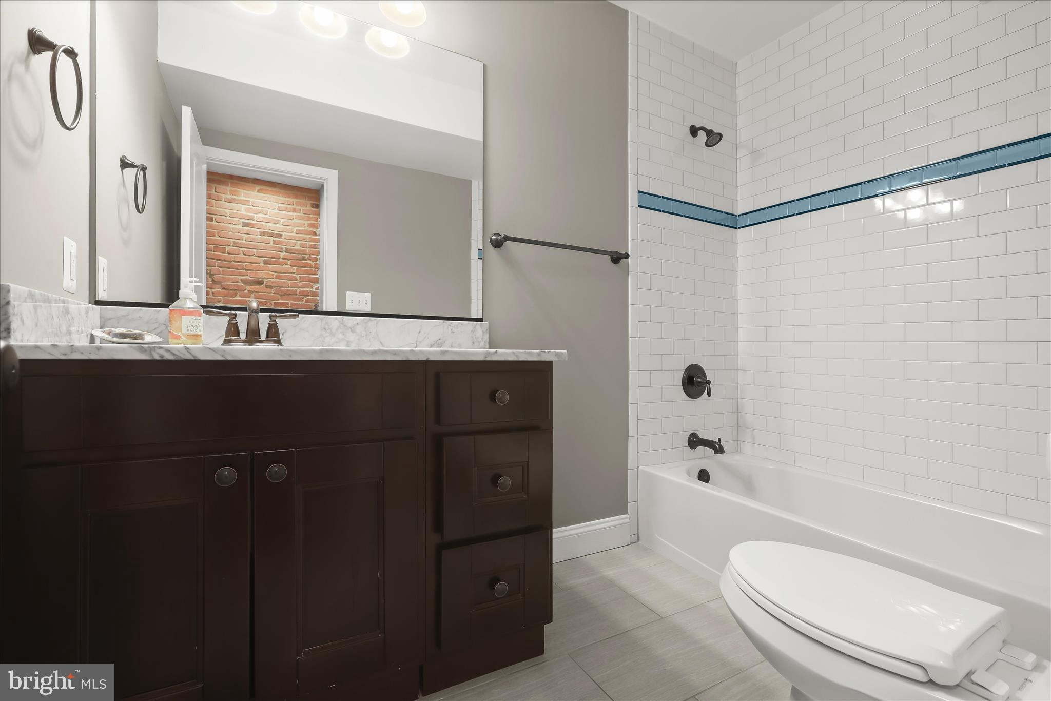 HAMPDEN HISTORIC DISTRICT - Residential