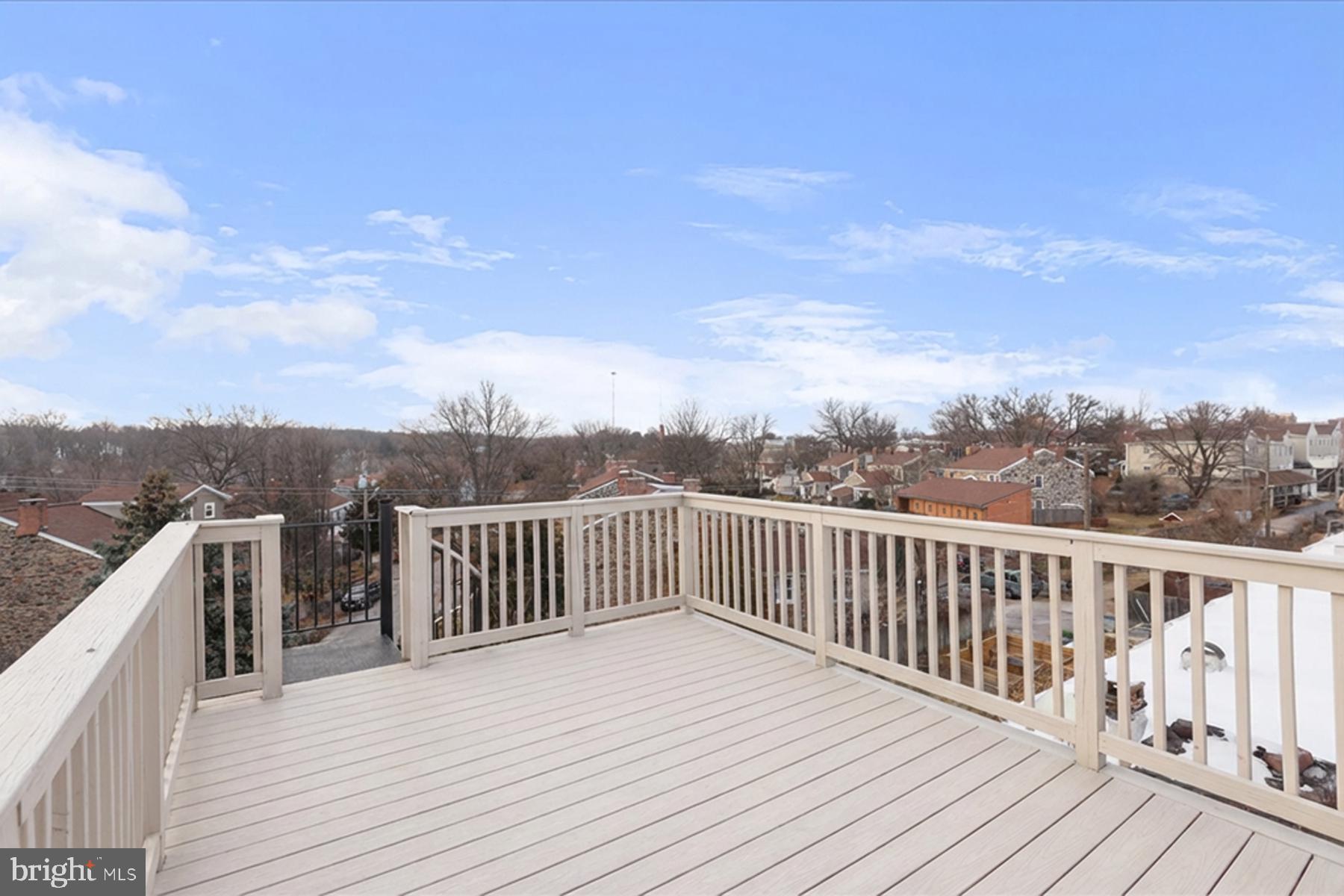 HAMPDEN HISTORIC DISTRICT - Residential