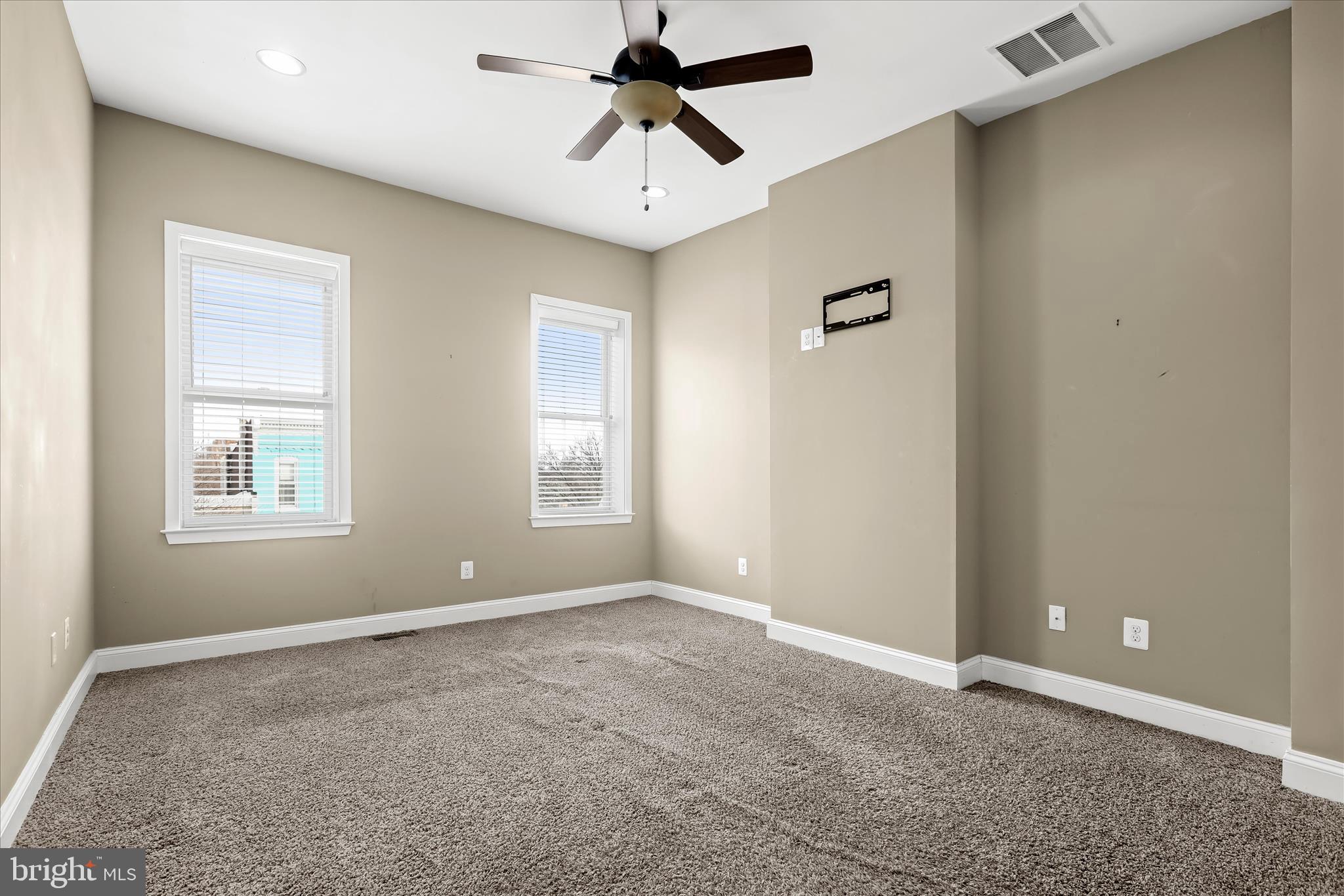 HAMPDEN HISTORIC DISTRICT - Residential