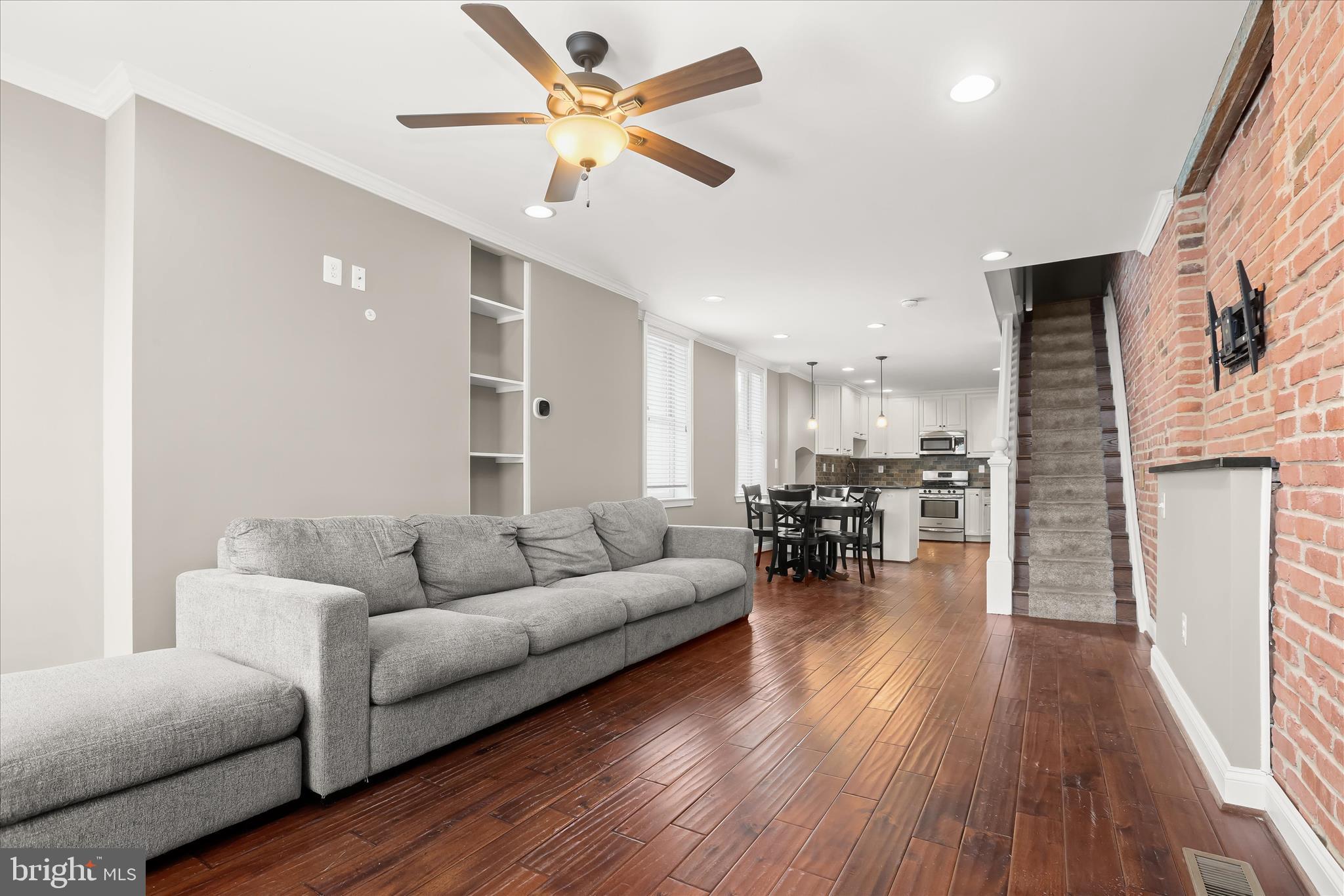 HAMPDEN HISTORIC DISTRICT - Residential