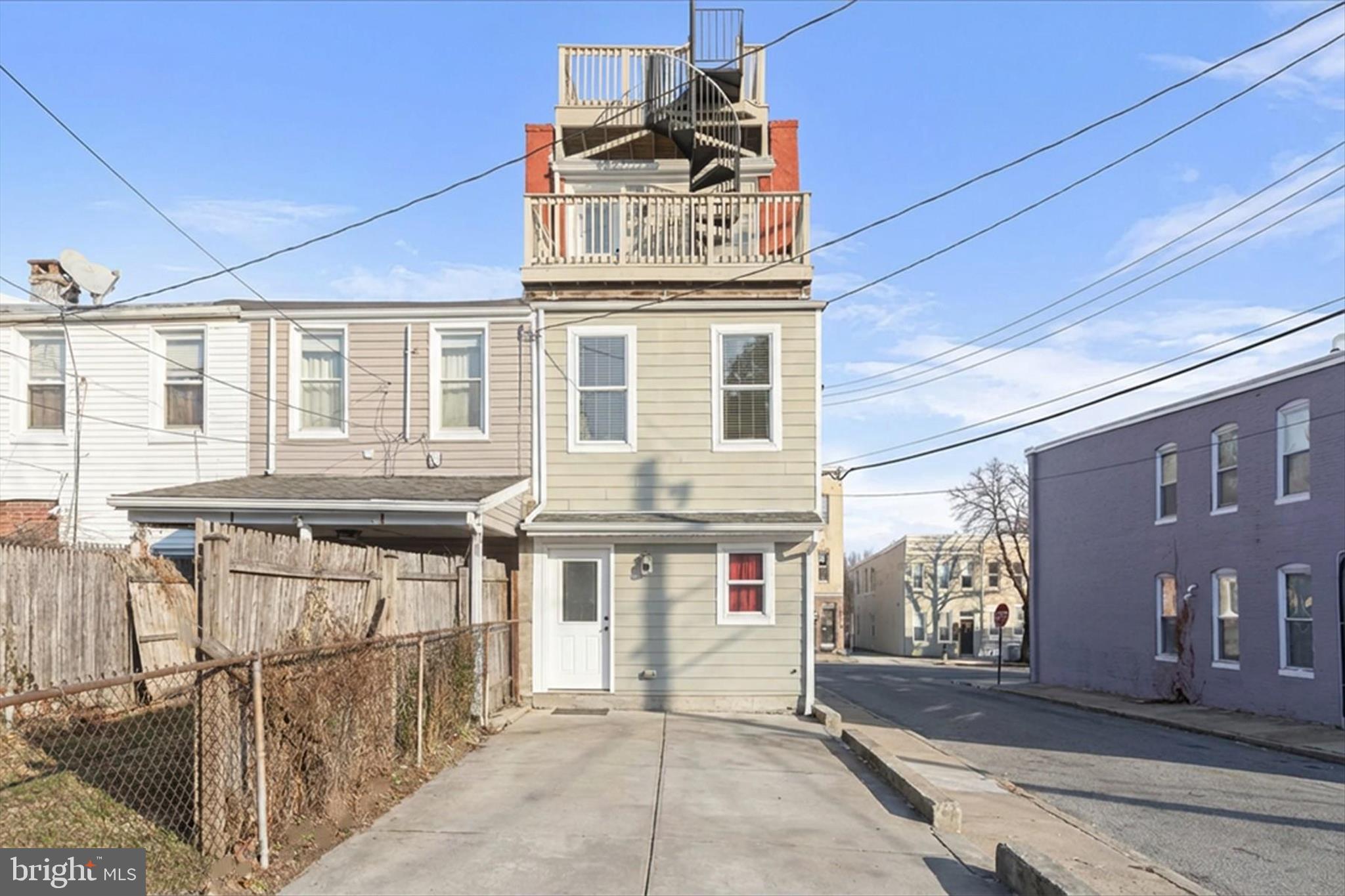 HAMPDEN HISTORIC DISTRICT - Residential