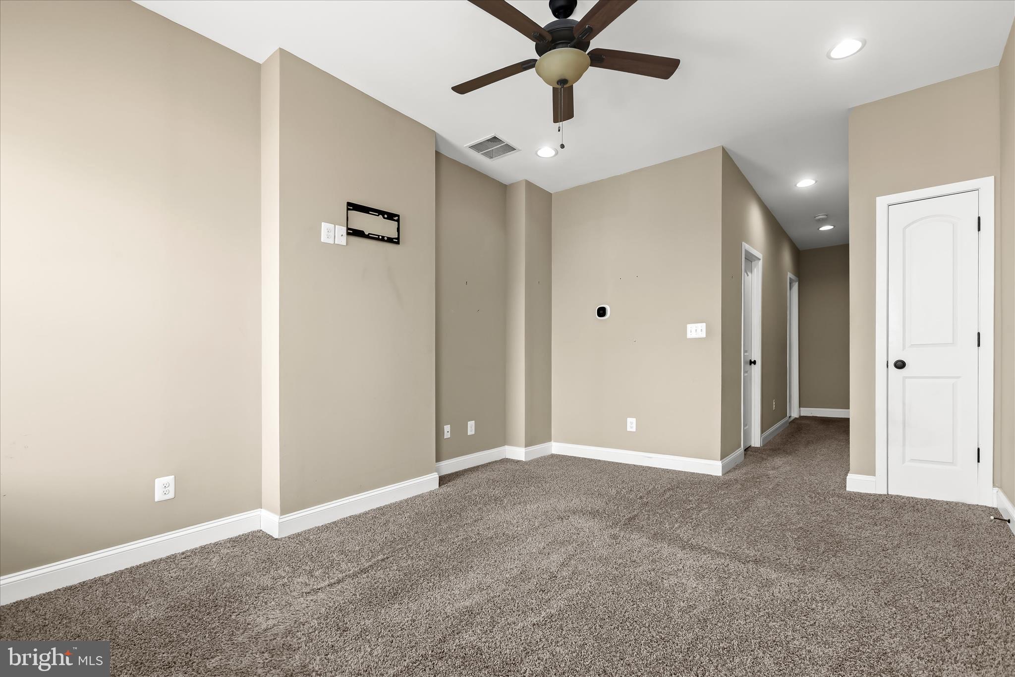 HAMPDEN HISTORIC DISTRICT - Residential