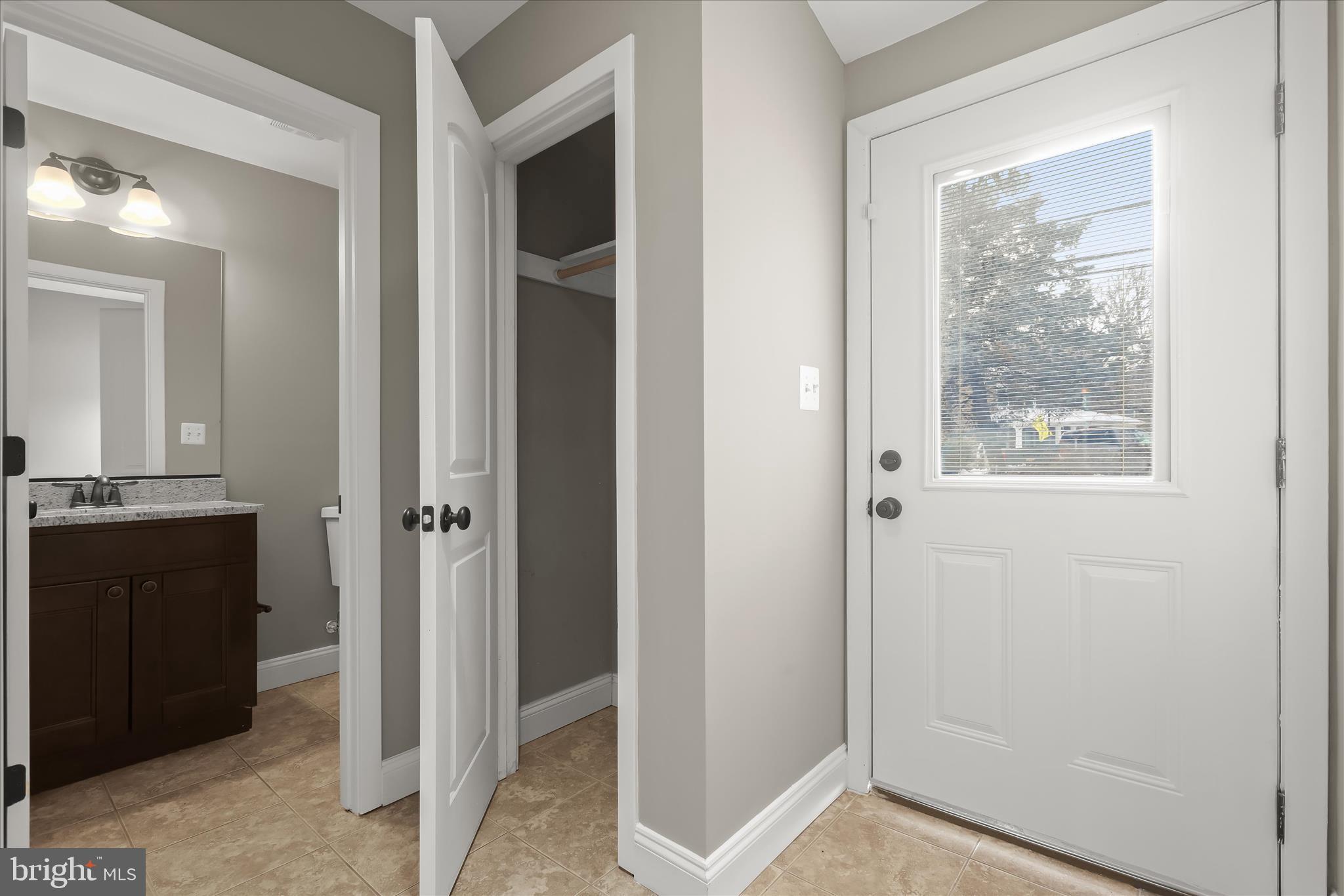 HAMPDEN HISTORIC DISTRICT - Residential