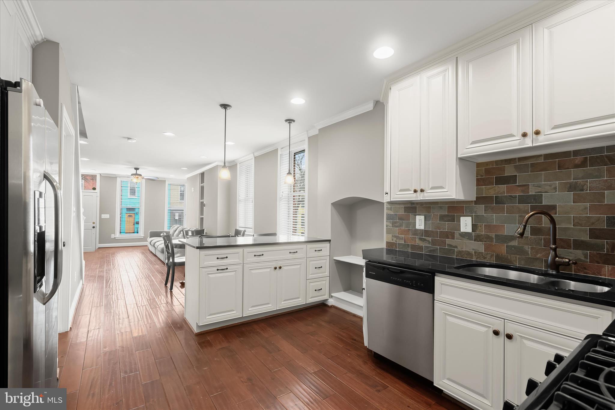 HAMPDEN HISTORIC DISTRICT - Residential