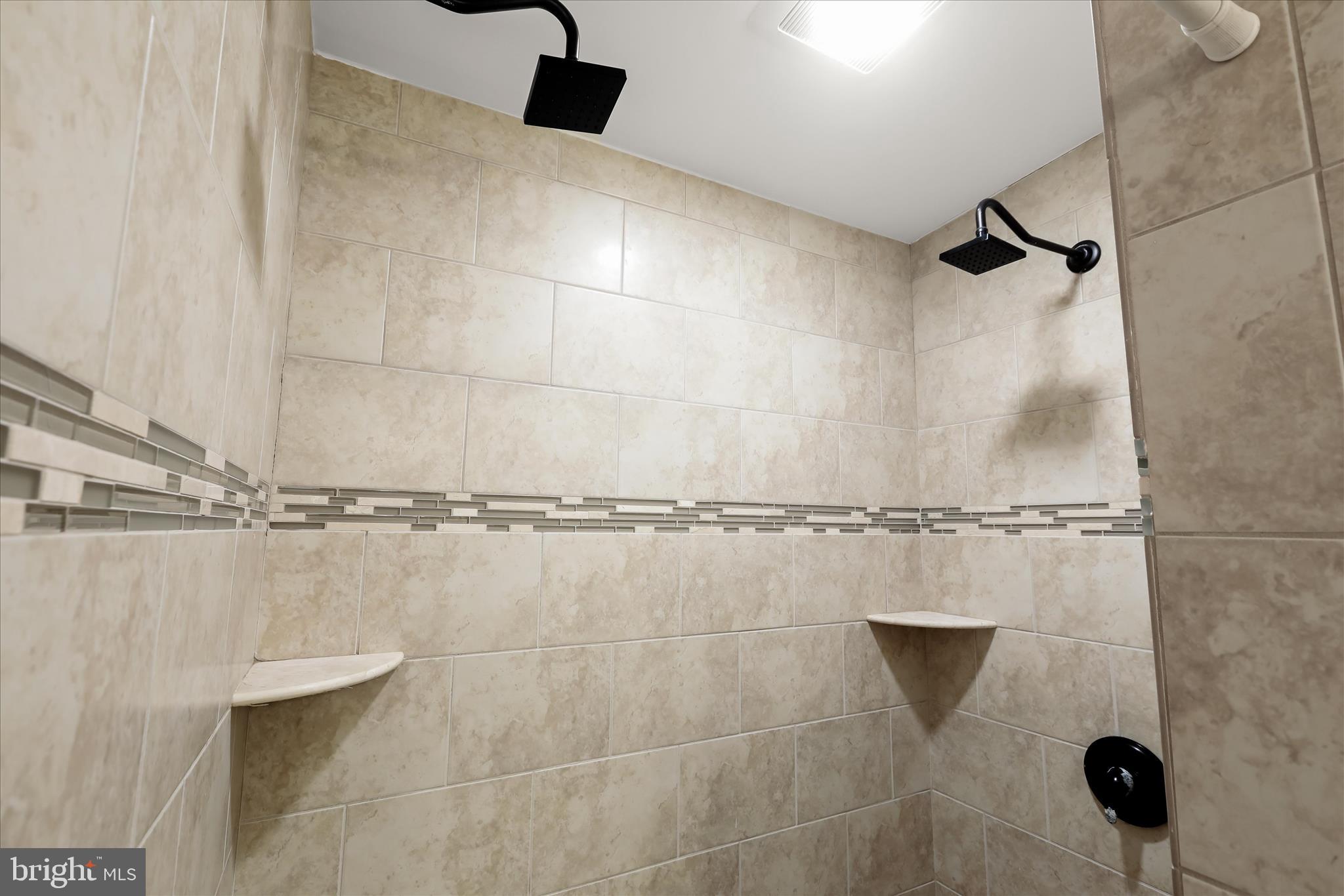 HAMPDEN HISTORIC DISTRICT - Residential