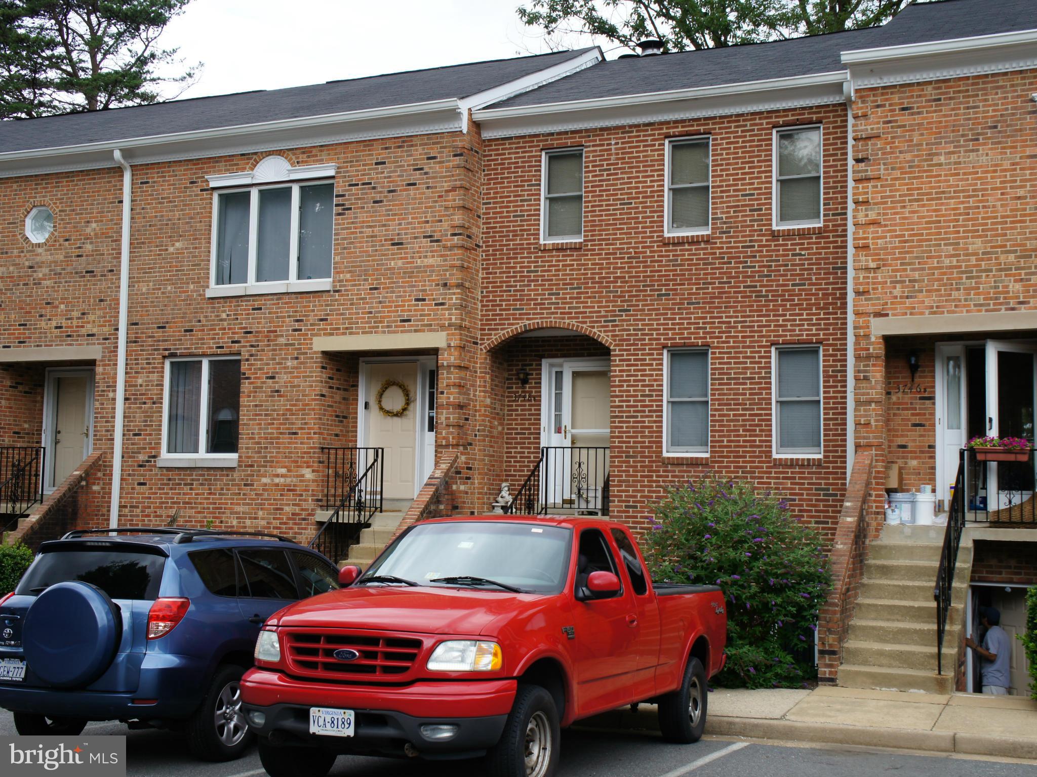 CHARING CROSS - Residential Lease