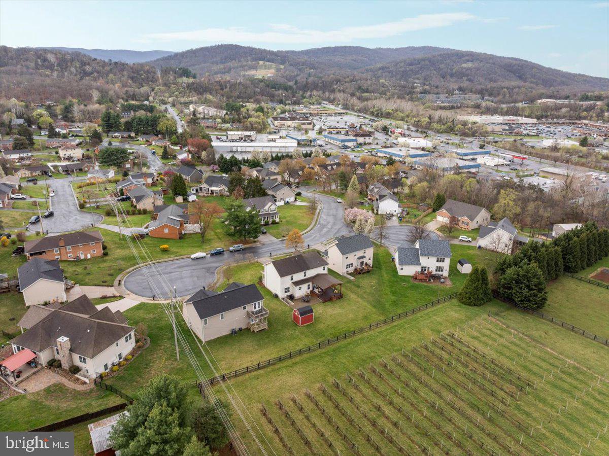 BEAU RIDGE - Residential