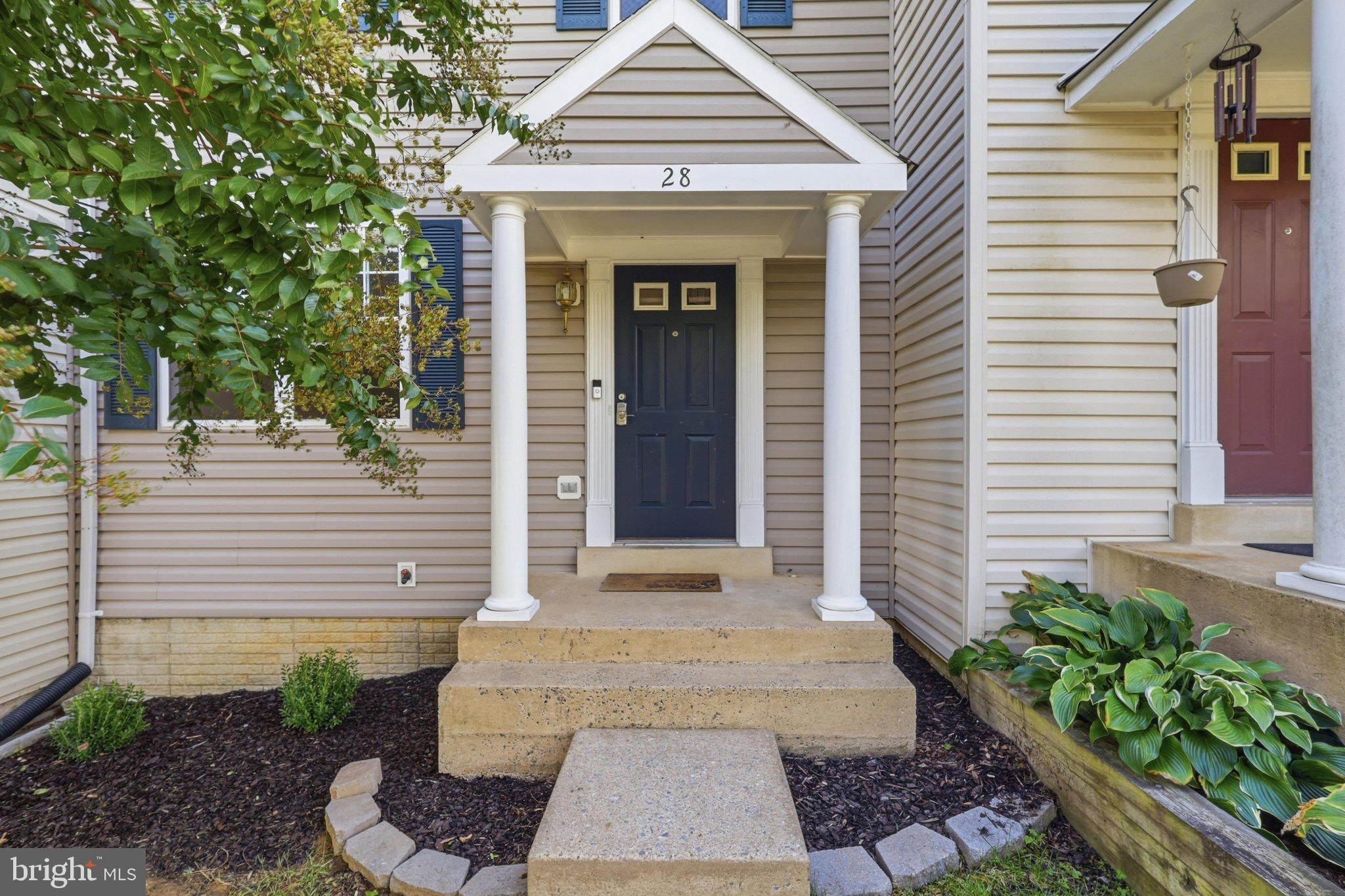 28 QUARTERPOLE COURT