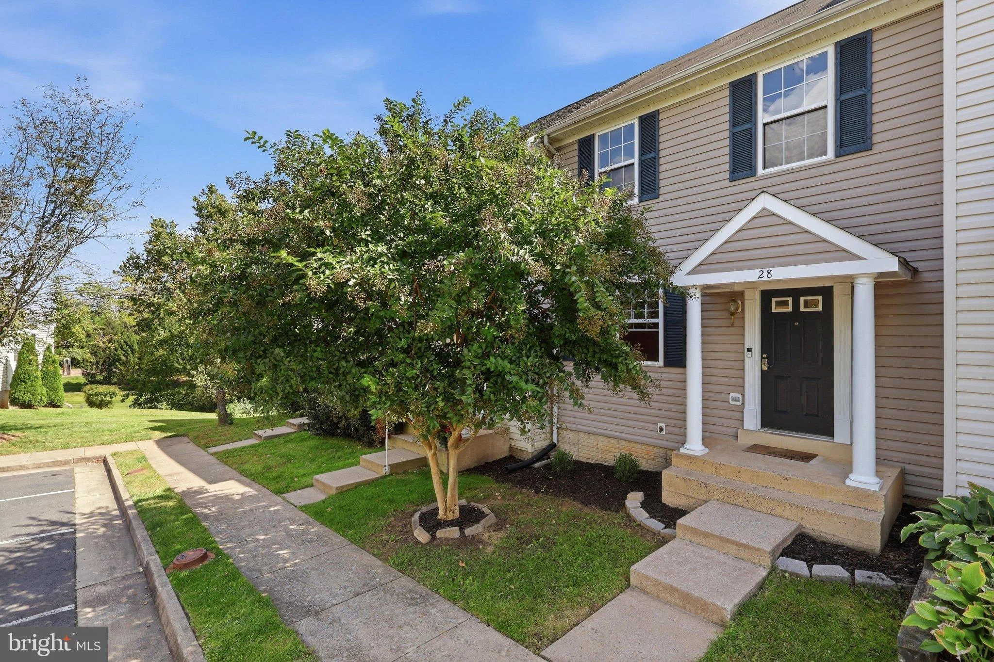 28 Quarterpole Court