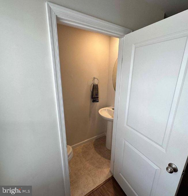 LAKESIDE - Residential Lease