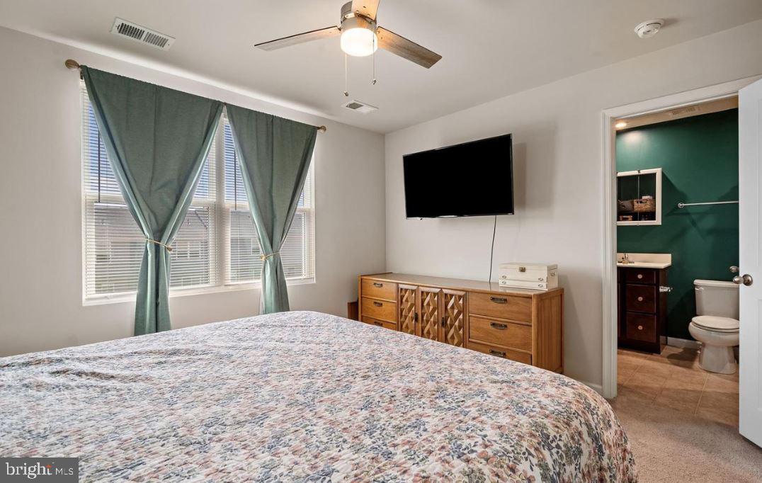 LAKESIDE - Residential Lease