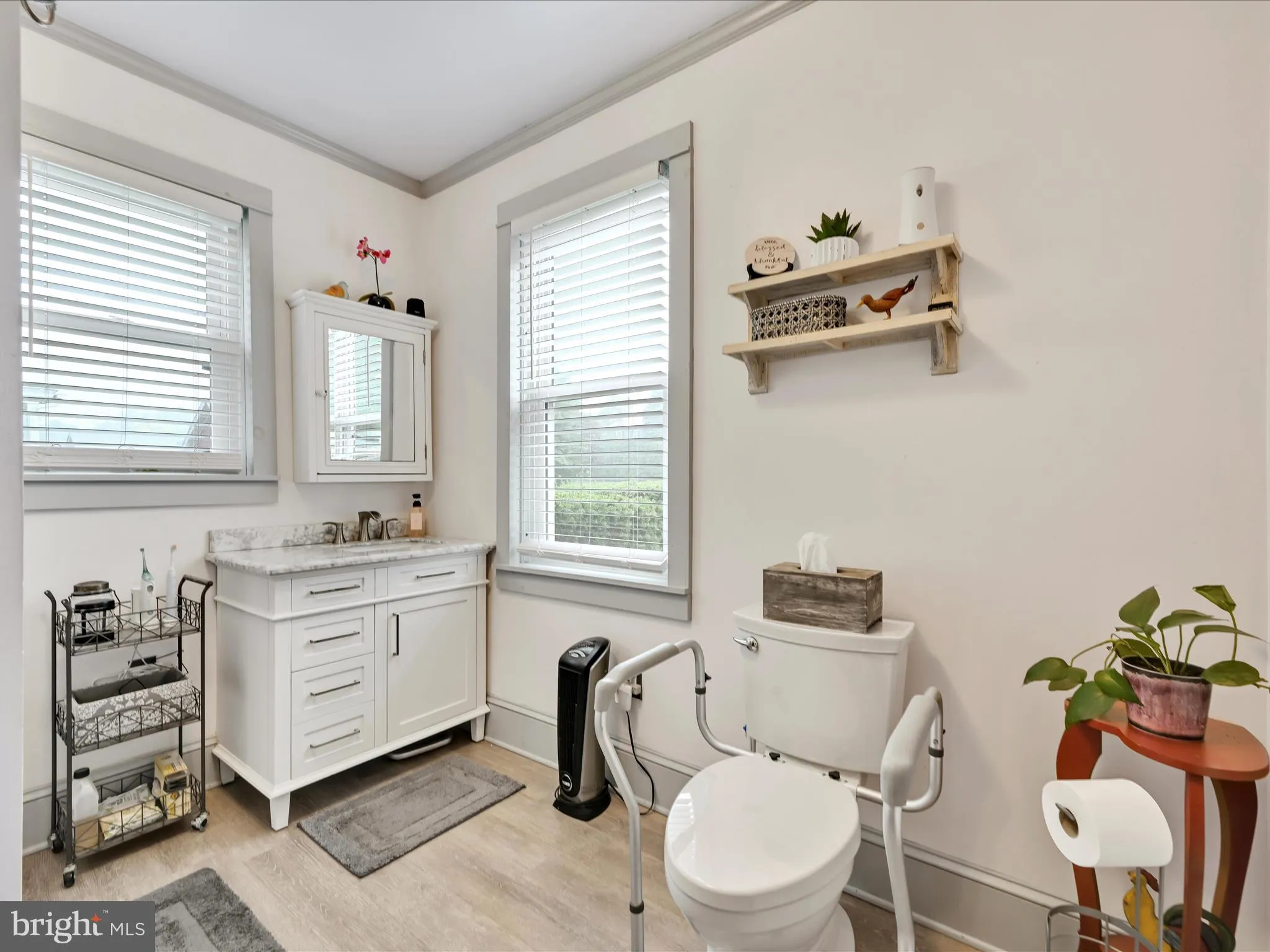 Lancaster, Pennsylvania 17601, United States, 5 Bedrooms Bedrooms, ,2 BathroomsBathrooms,Residential,Active,187798