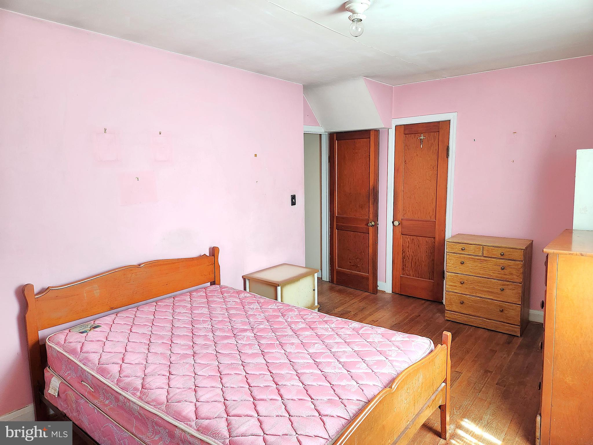 PARKVILLE - Residential