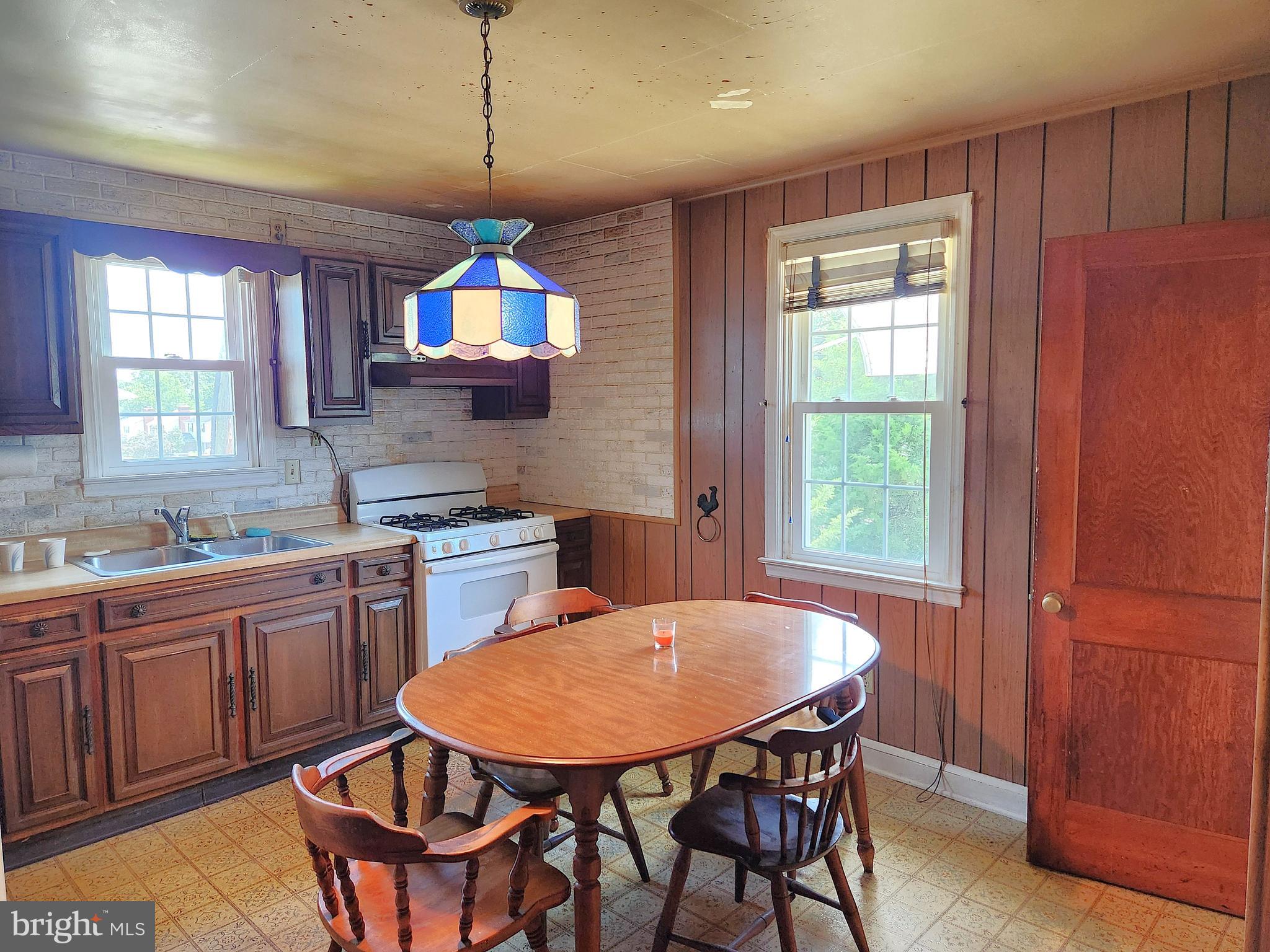 PARKVILLE - Residential